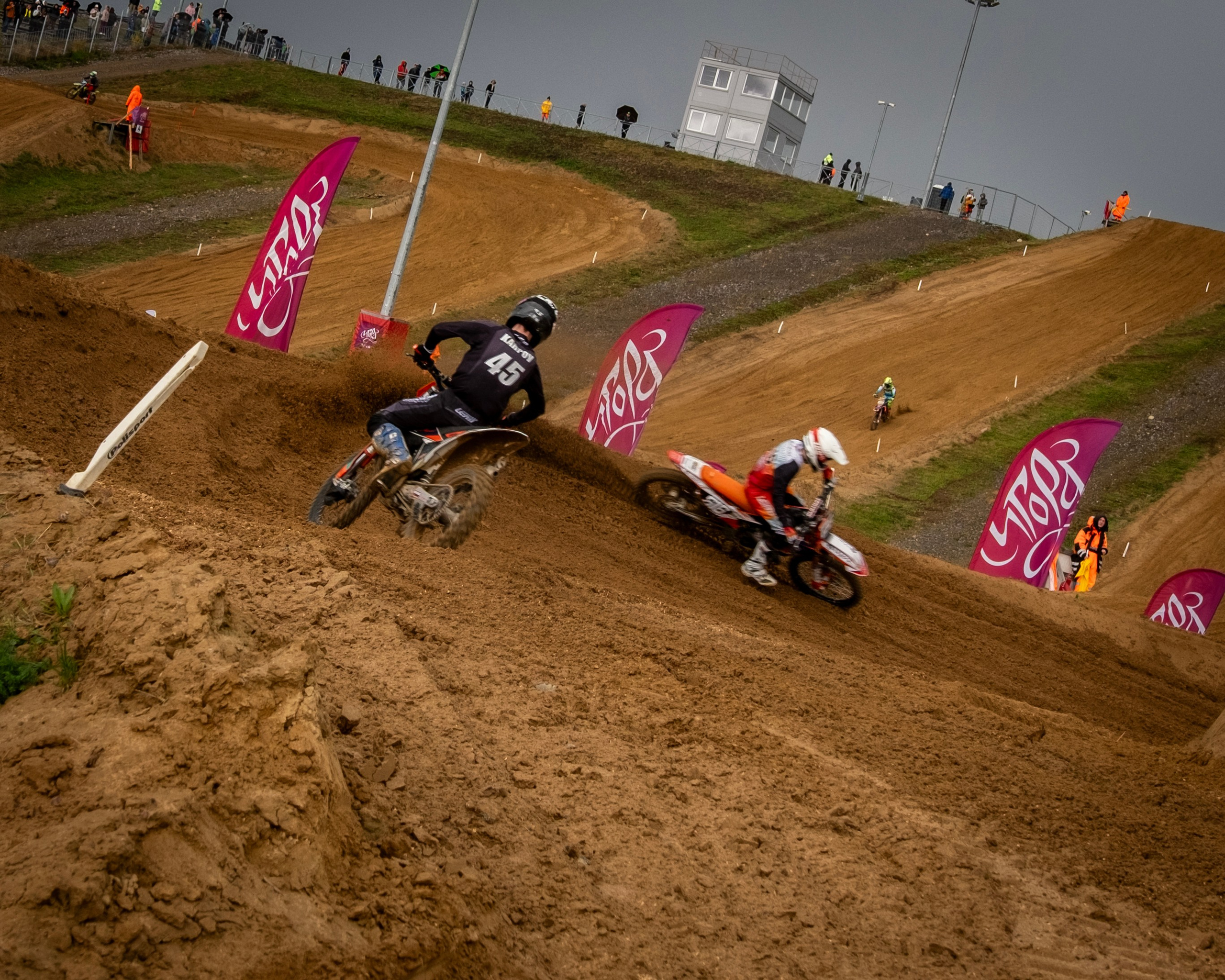 Мотокросс (Игора Драйв). Автомобильные фотографии и рисунки в Санкт-Петербурги Пашков Дмитрий