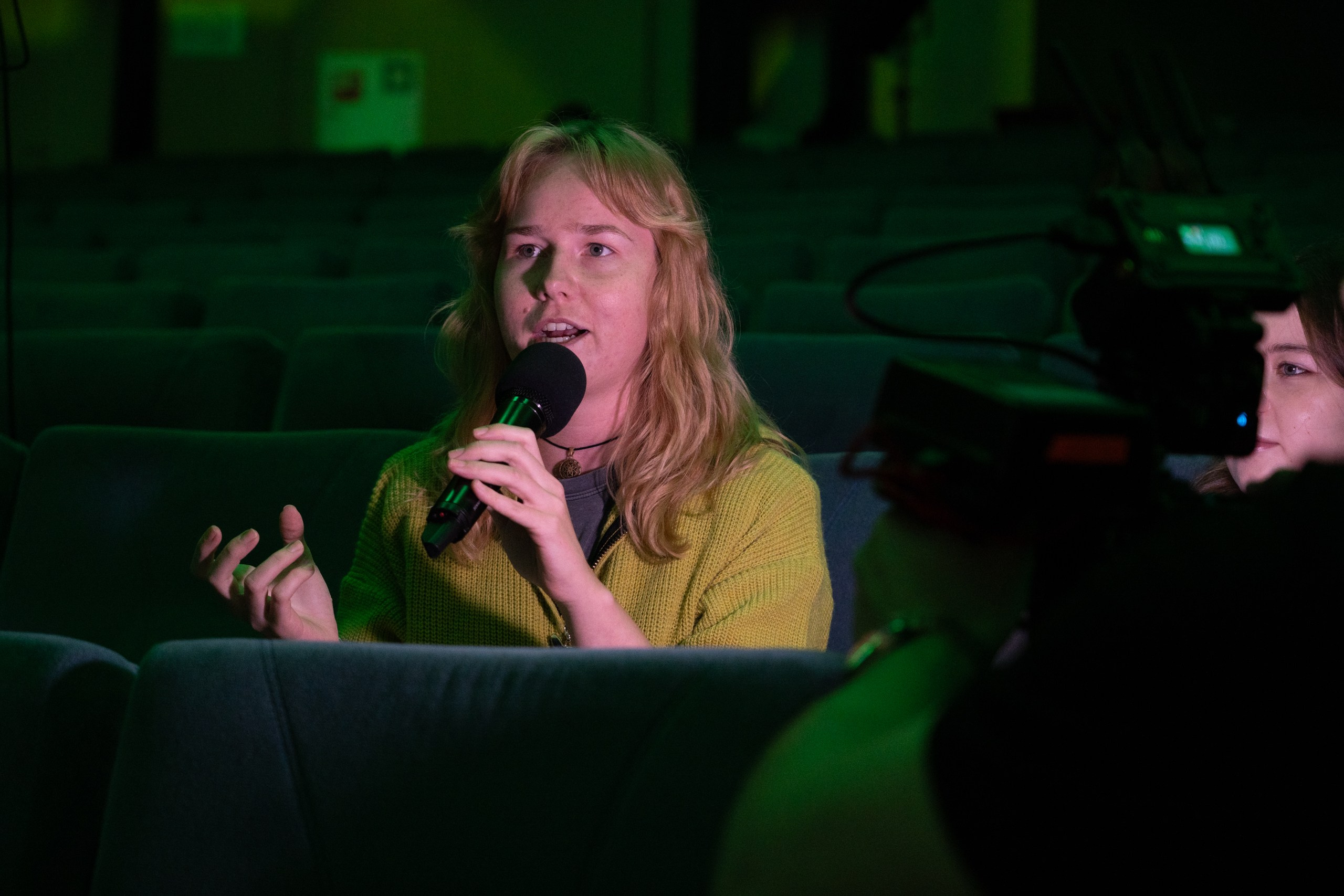 Спектакль и Цыпкин ВШЭ. Мари — фотограф и видеограф из Москвы