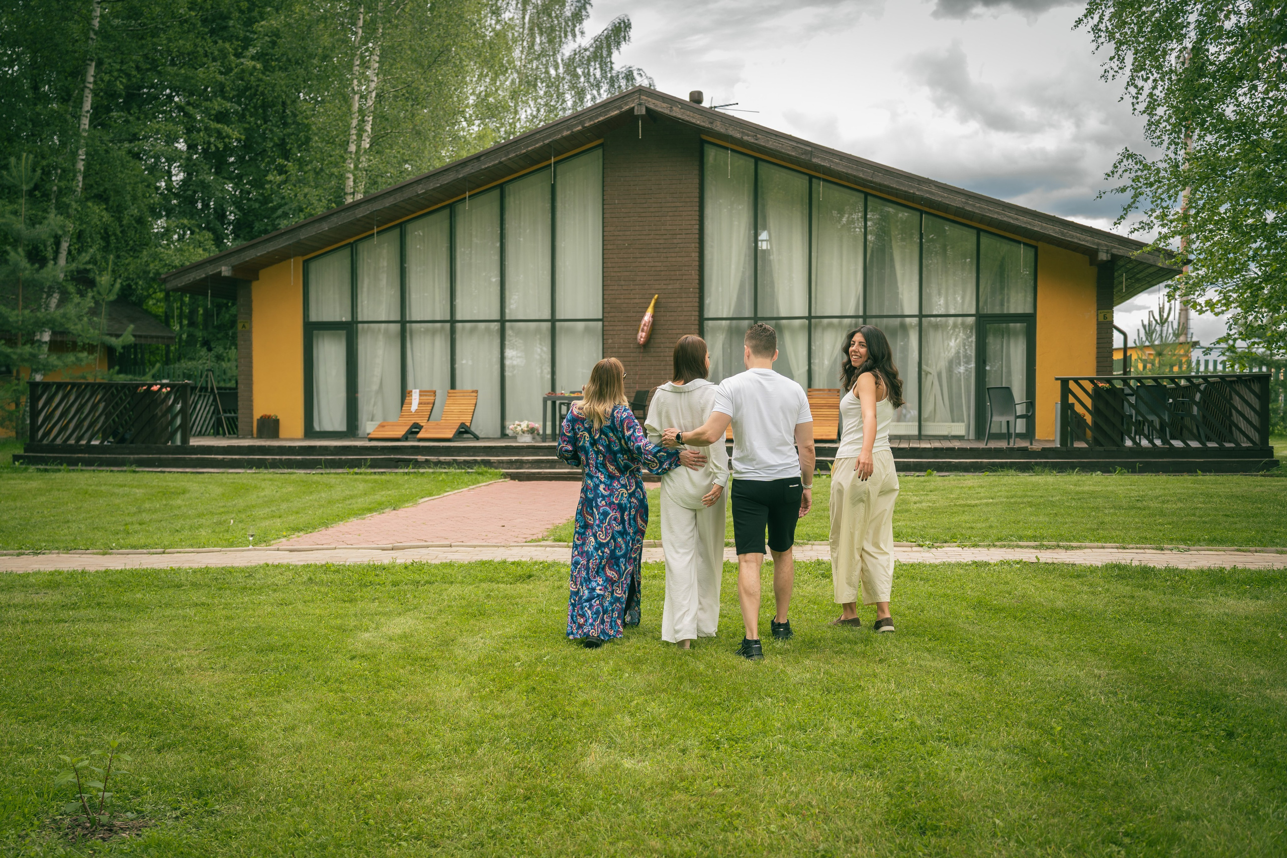 Ольга. Фотоссесия семьи и ее друзей на день рождение в загородном отеле «Барская усадьба». Фотограф Евгений Егоров