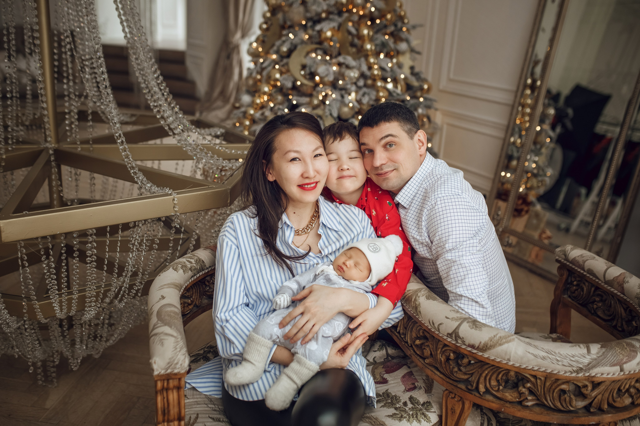 Ника, Родион и Рома. Фотограф на Крещение, семейный фотограф в Москве