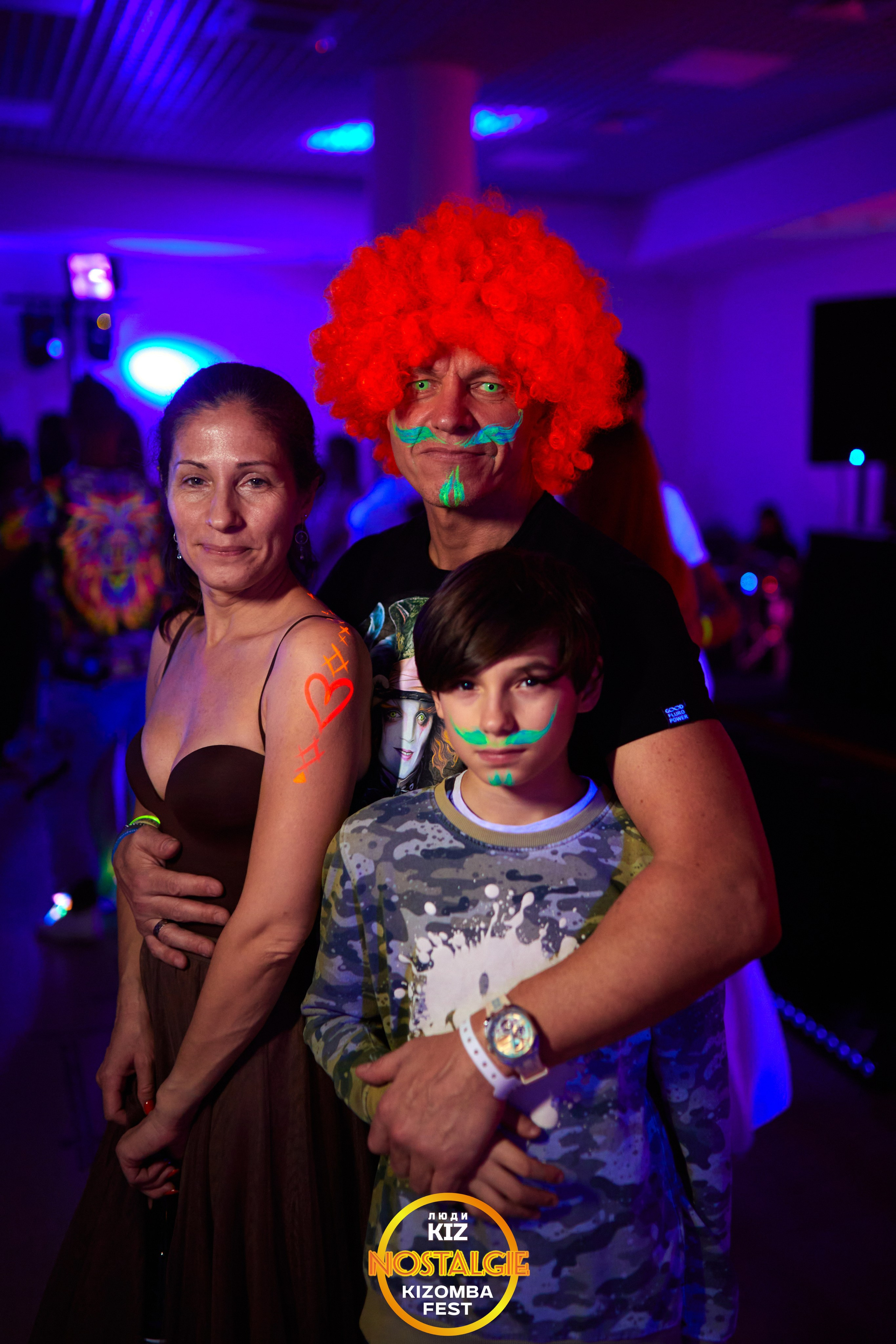 Neon party. Свадебный фотограф