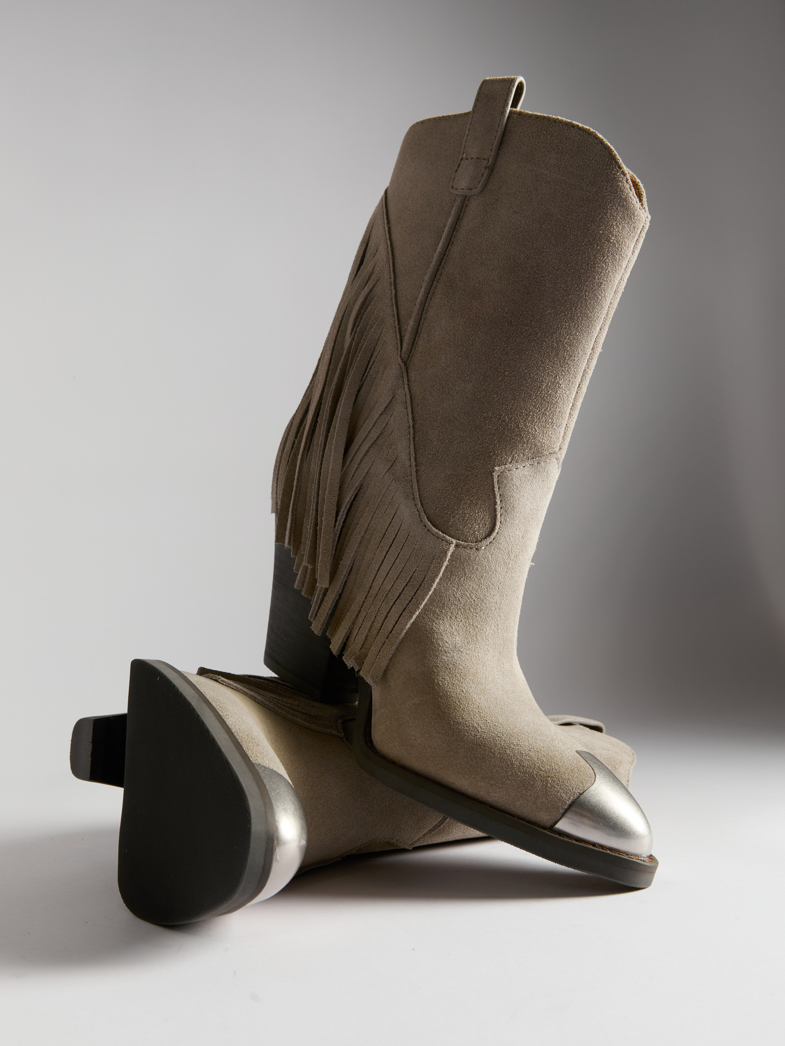 Предметный фотограф в Москве Евгений Шубин