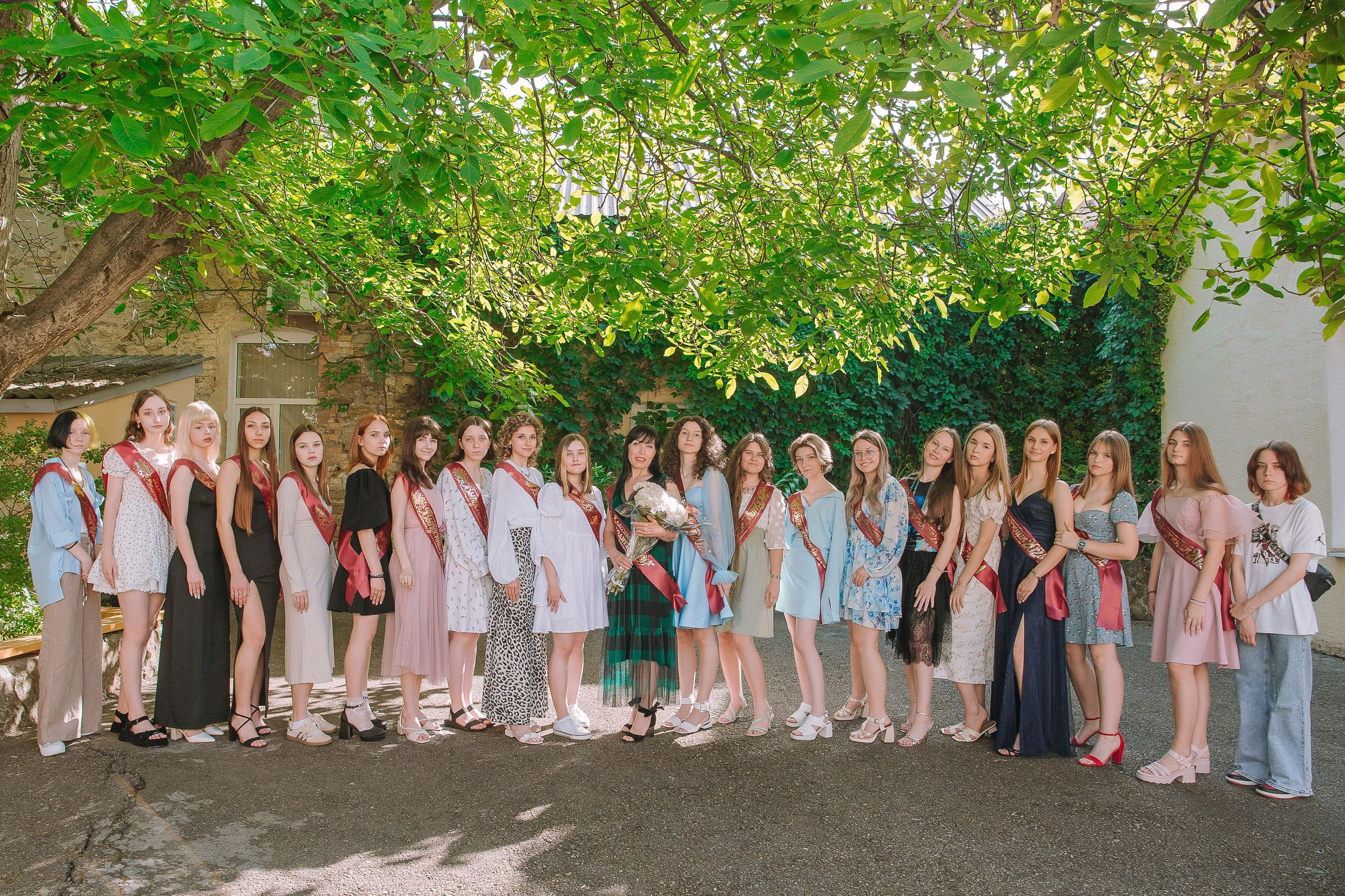 Выпускной в Художественной школе. Выпускные альбомы Натальи Бутко: Новороссийск, Анапа, Геленджик