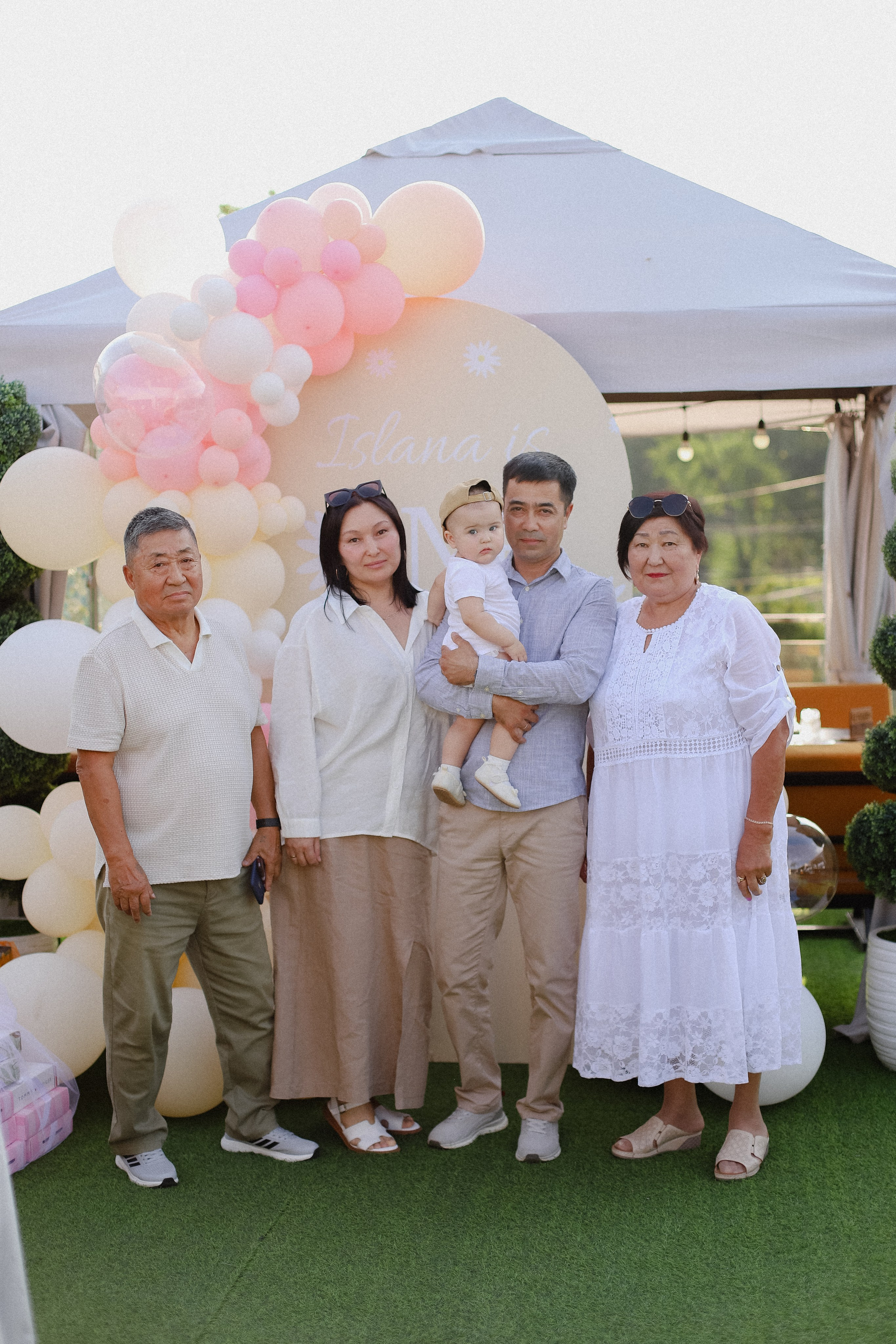 Исламе 1 год. Фотограф в Алматы и Москве Даша Пушкина