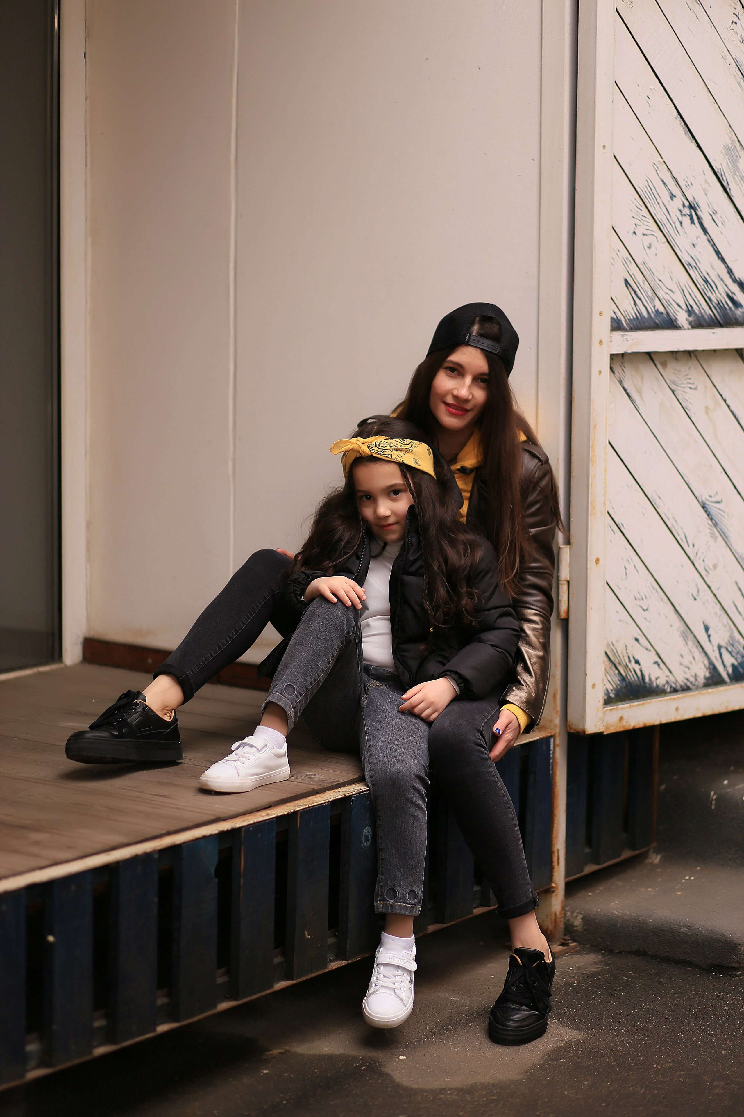 Яна и Лера — крутые девчонки. Фотограф Москва Лара Чайка