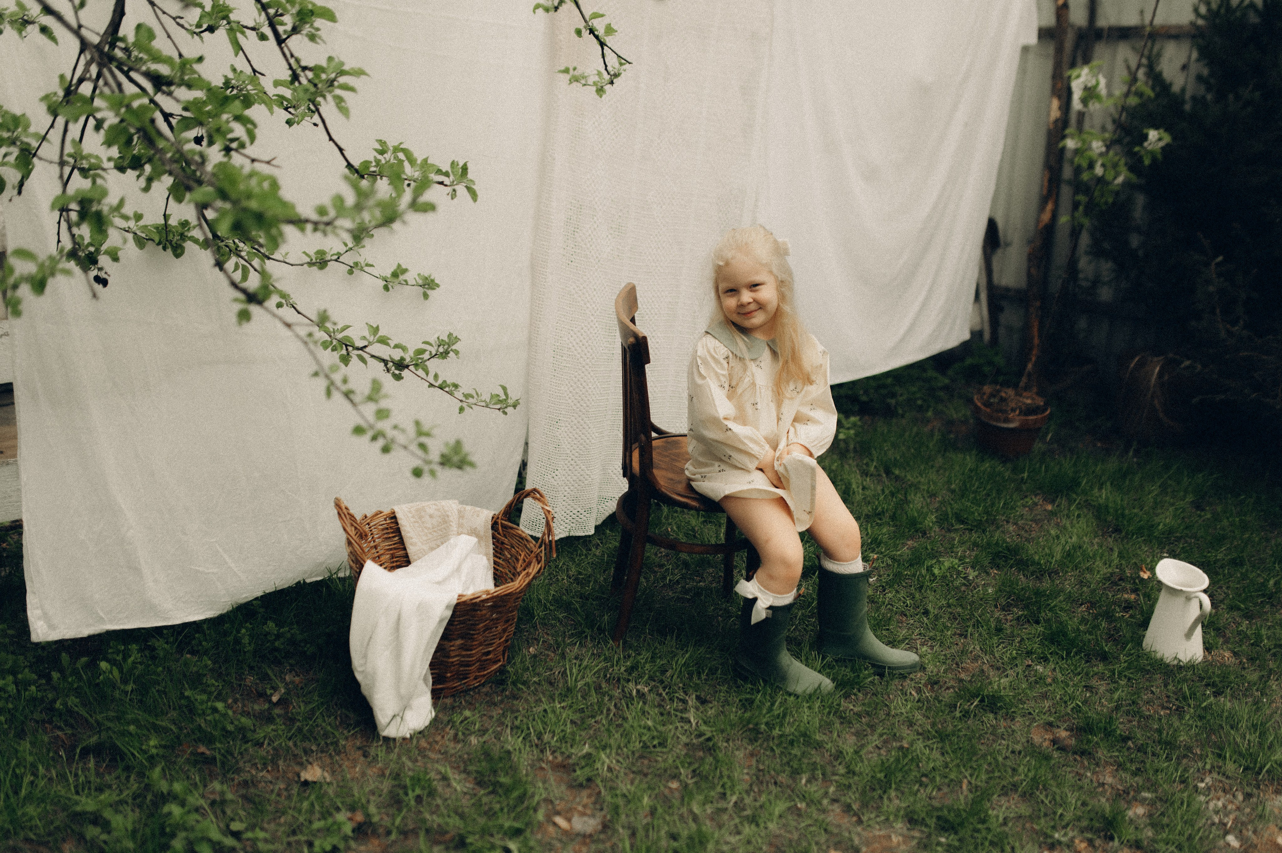 Весна в ладошках. Семейный фотограф в Москве Екатерина Денисенко | Фотосессии без постановки дома и в студии