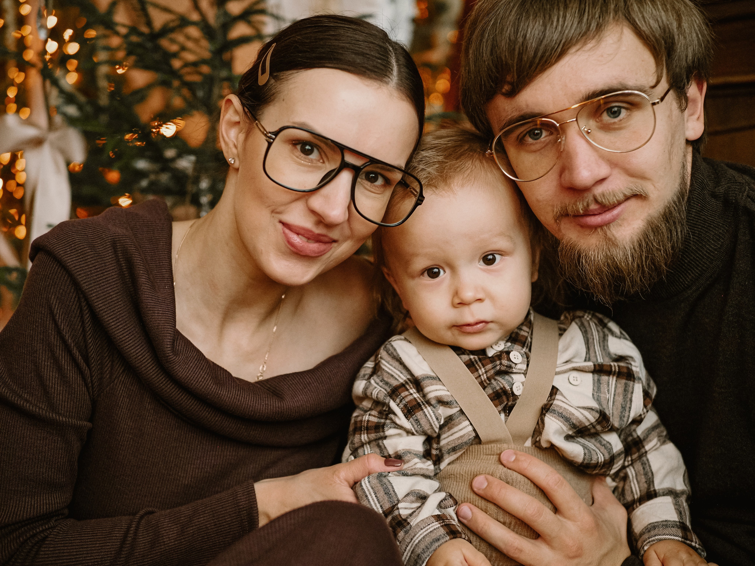 Семейные новогодние кадры стильно 🥰. Фотограф Рязань. Семейный Свадебный фотограф