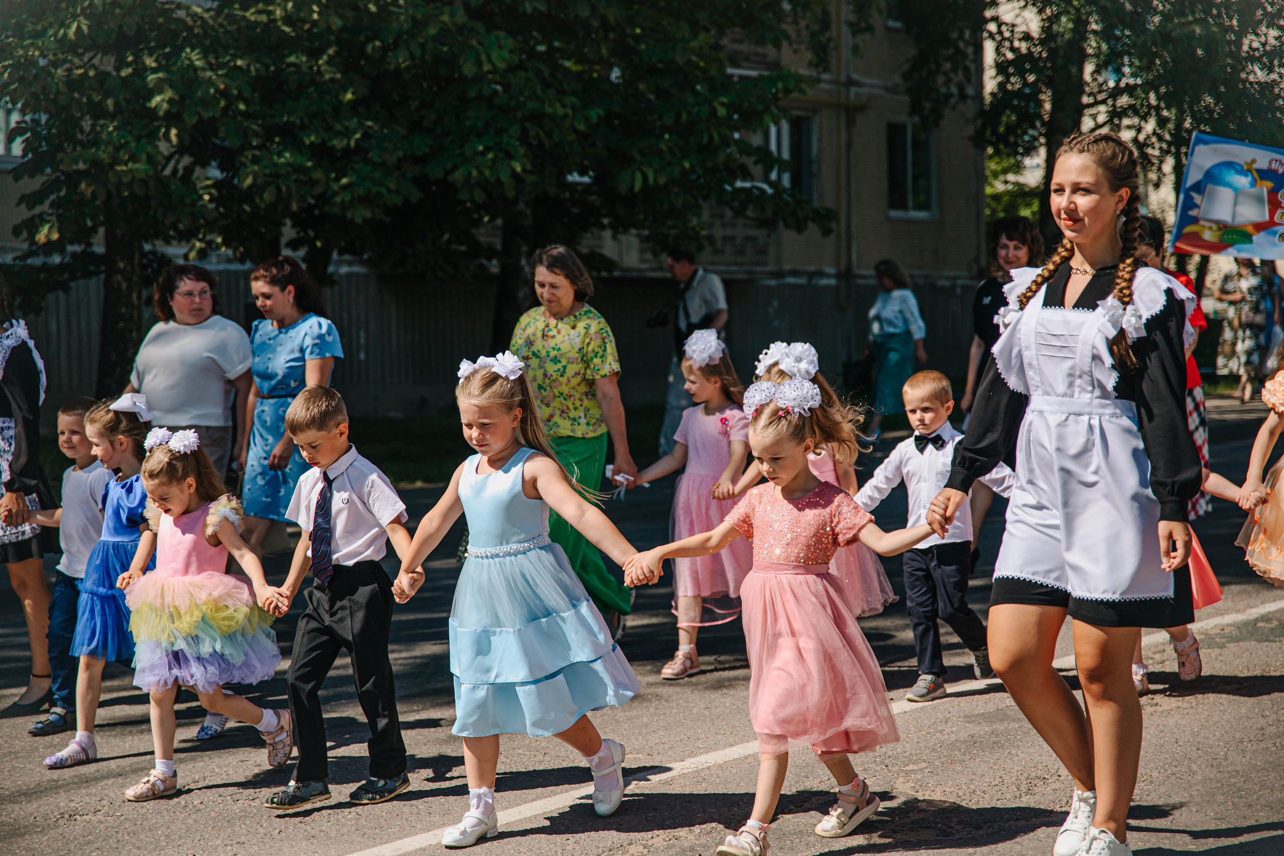 Выпускной 11 классов 2024 Невель. Фотограф Дарья Маташкова