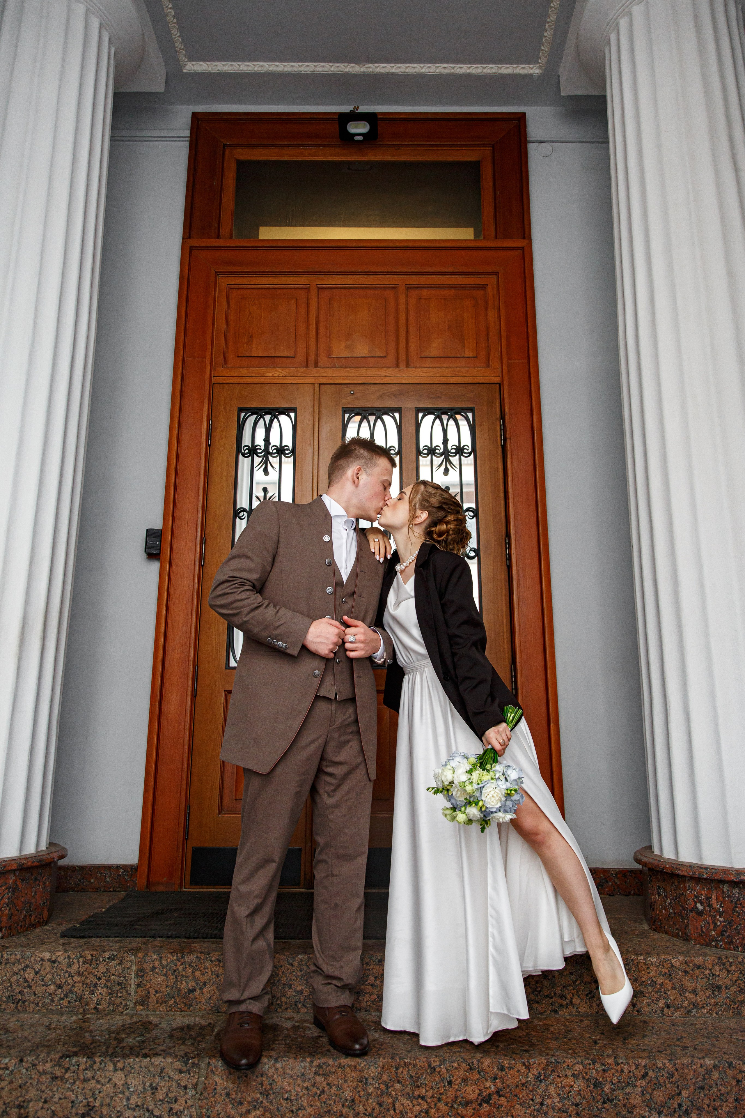 Свадебная фотосессия в городе и в фотостудии. Свадебный фотограф Москва и МО Сергей Киржаев