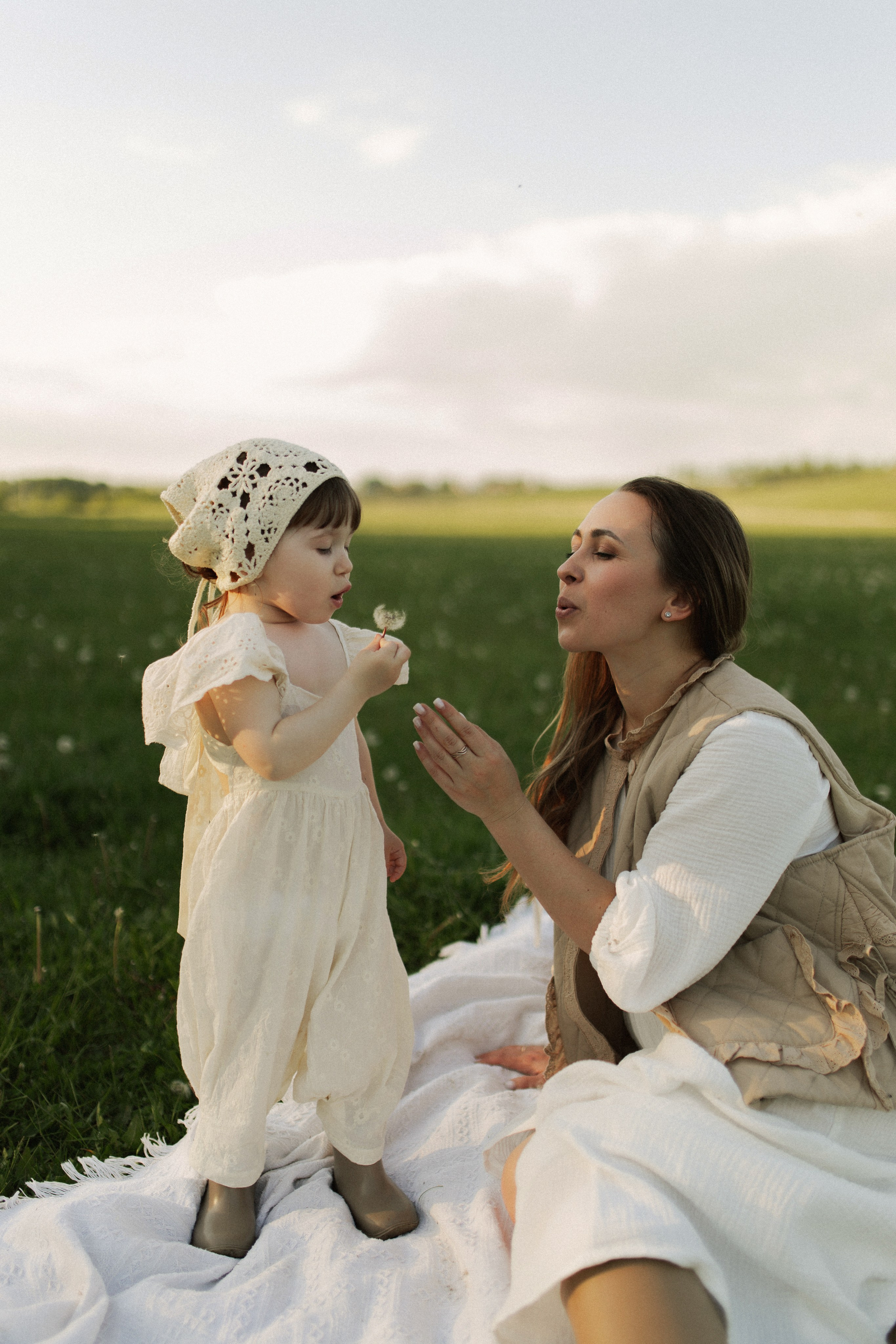 Настя и София. Главная