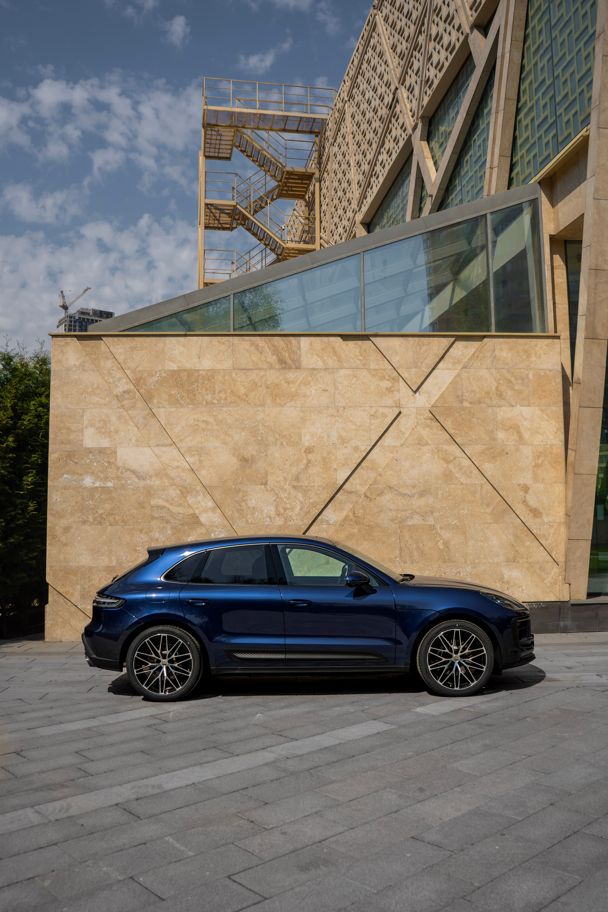 Porsche Macan. Автомобильный фотограф Ногинск Денис Городок