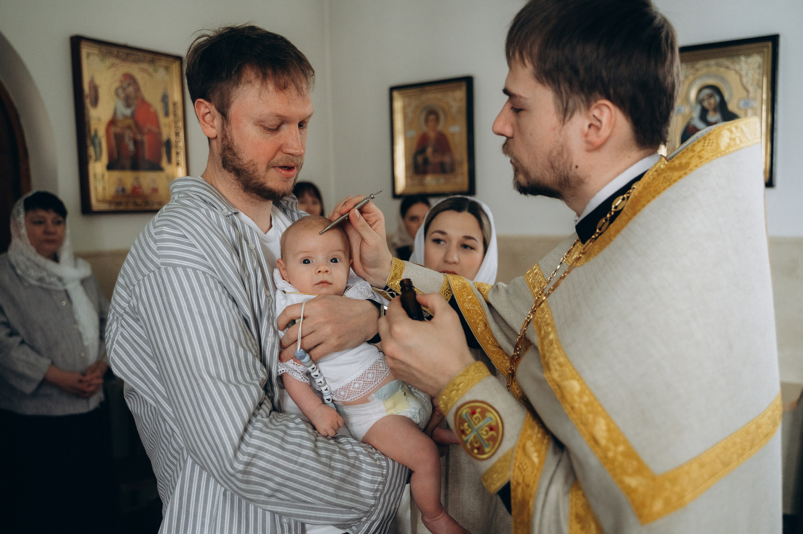 Крещение Артура (Храм Марии Магдалины). Семейный фотограф в Минске Дарья Дреко