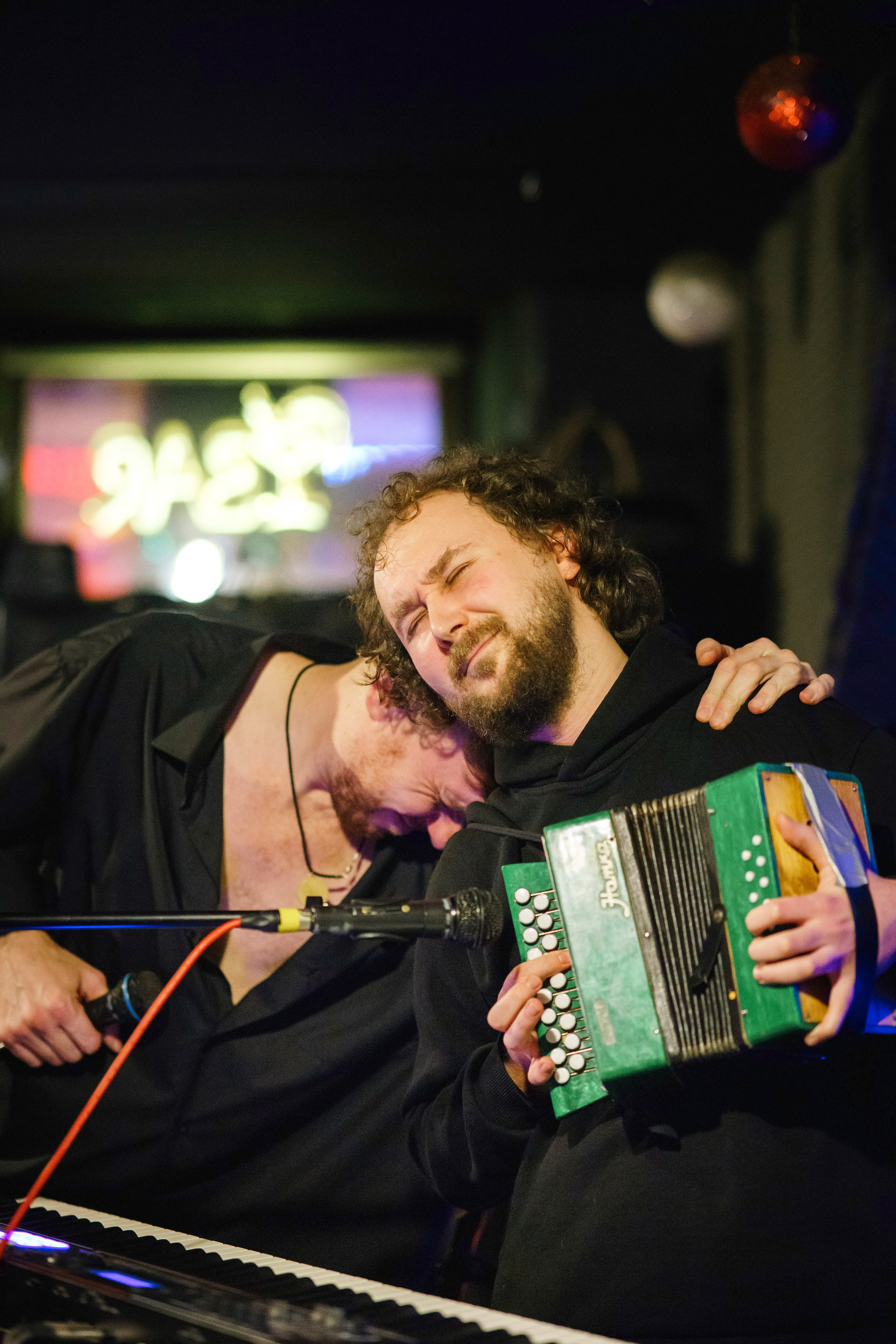 Концерт группы Тони Мак в баре Debaser. Фотограф в Санкт-Петербурге Ибрагимова Алина