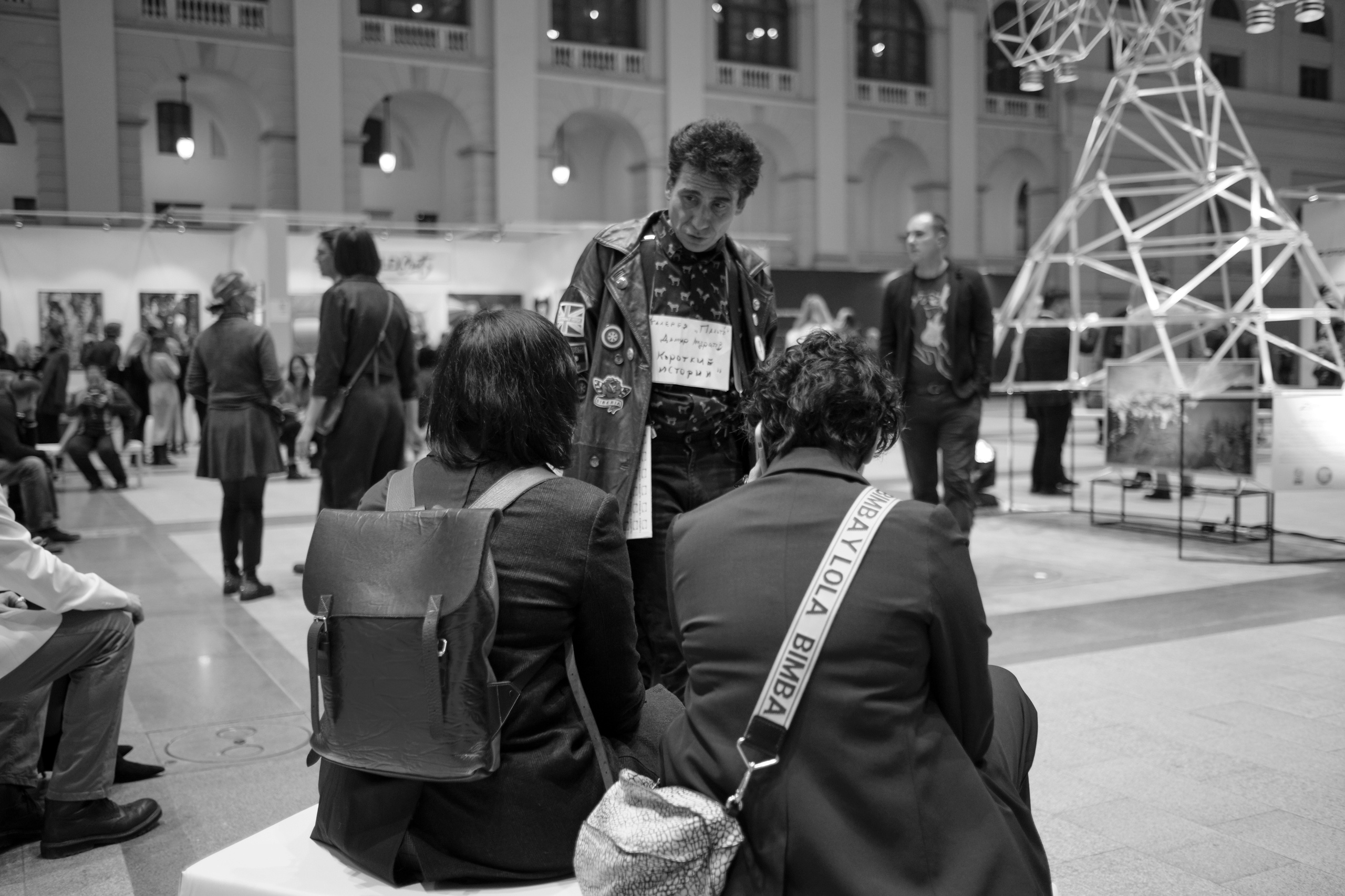 ArtRussiaFair 2020. Moscow street photography workshops and photo tourism