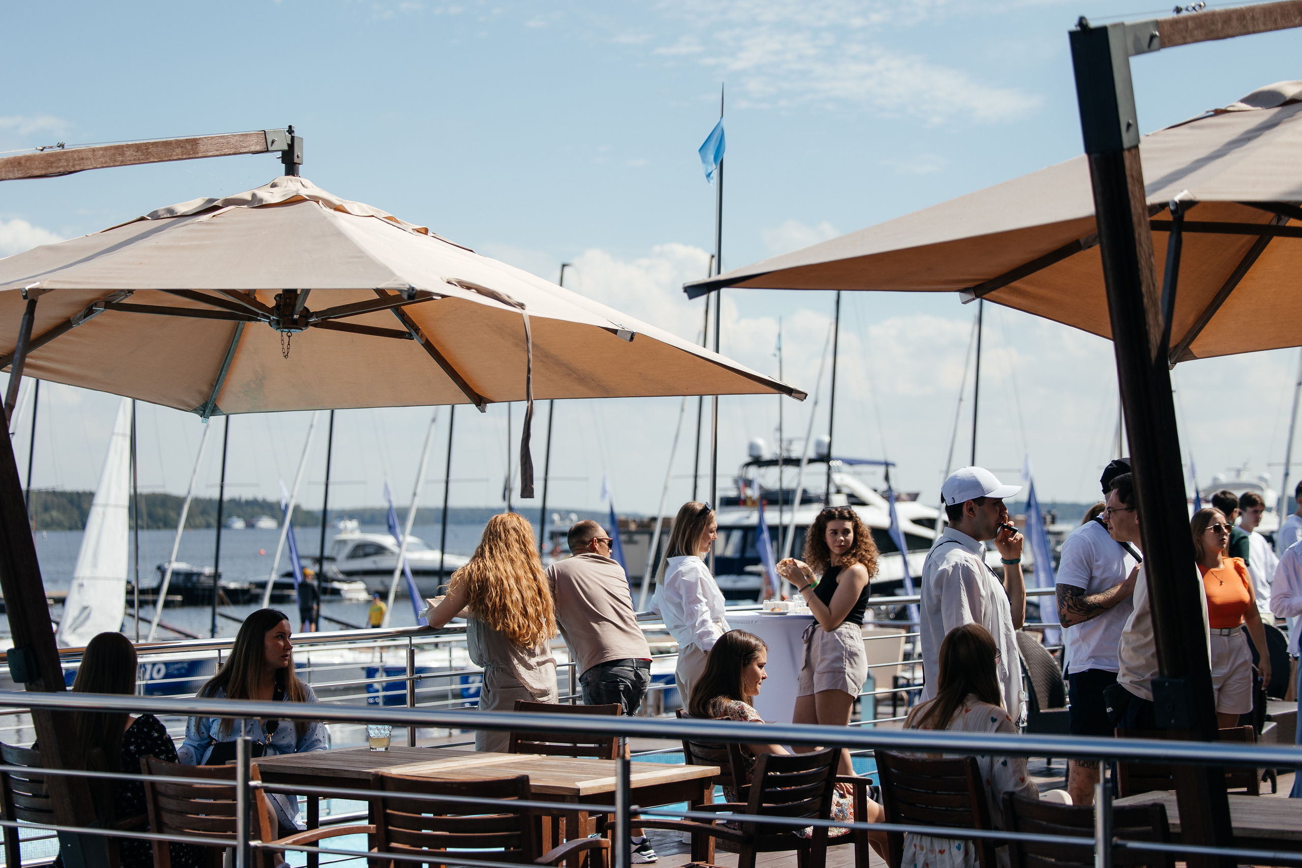 Adventum/яхт-клуб Пестово. Свадебный и семейный фотограф