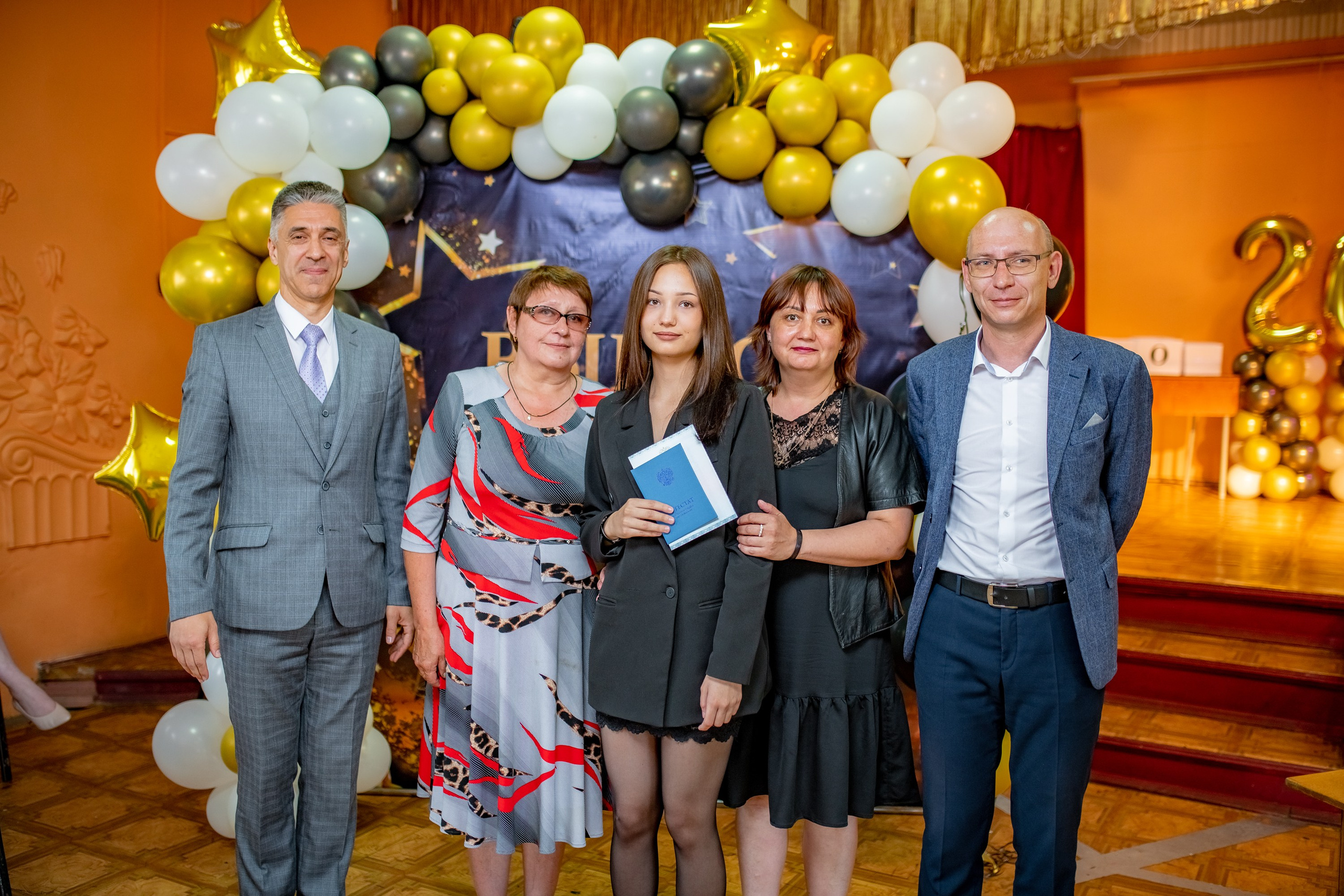 Вручение дипломов. ProfotoNK