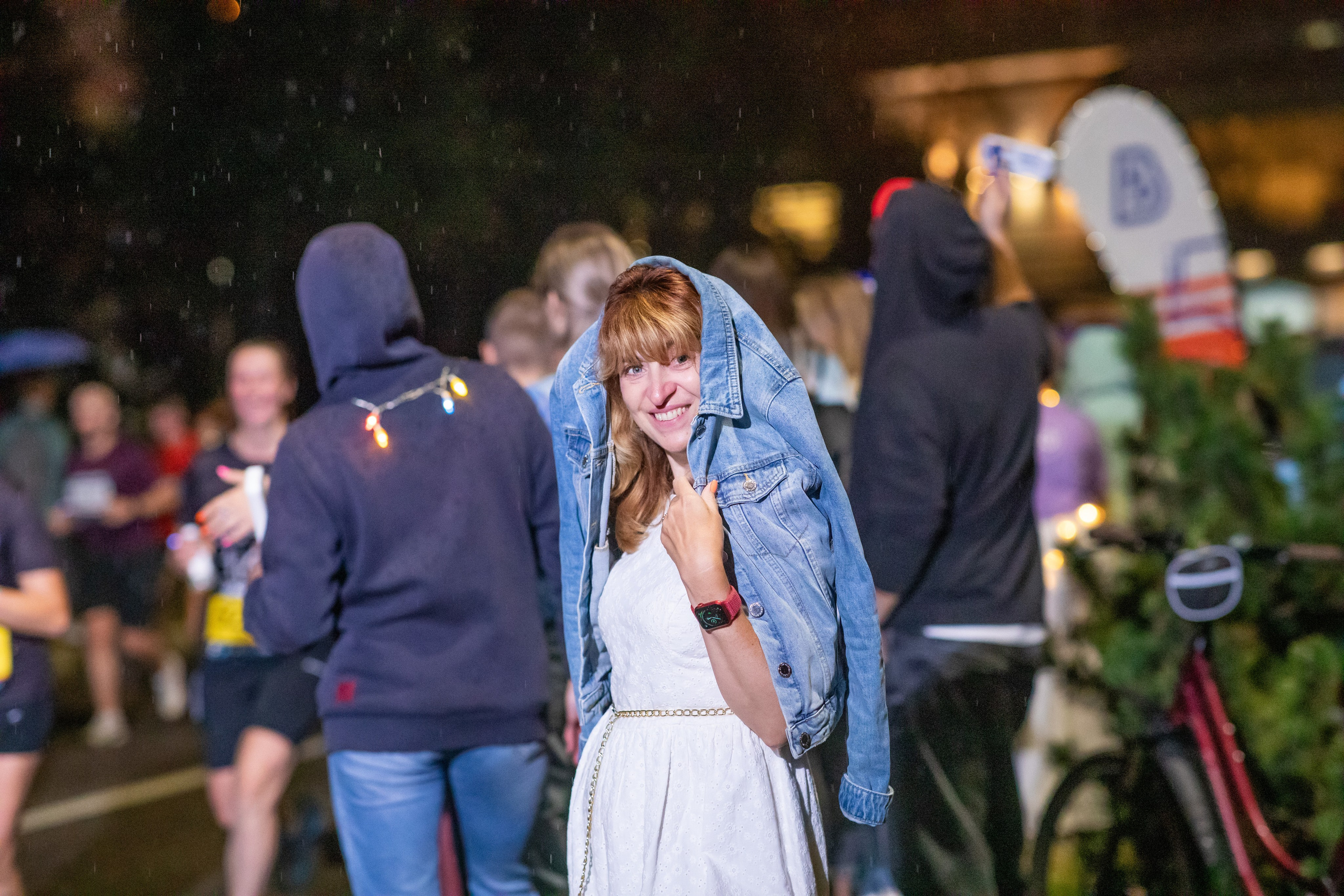 Самая крутая поддержка Ночного забега от 5 вёрст 03.08.24. Фотограф Сергей Ловкий