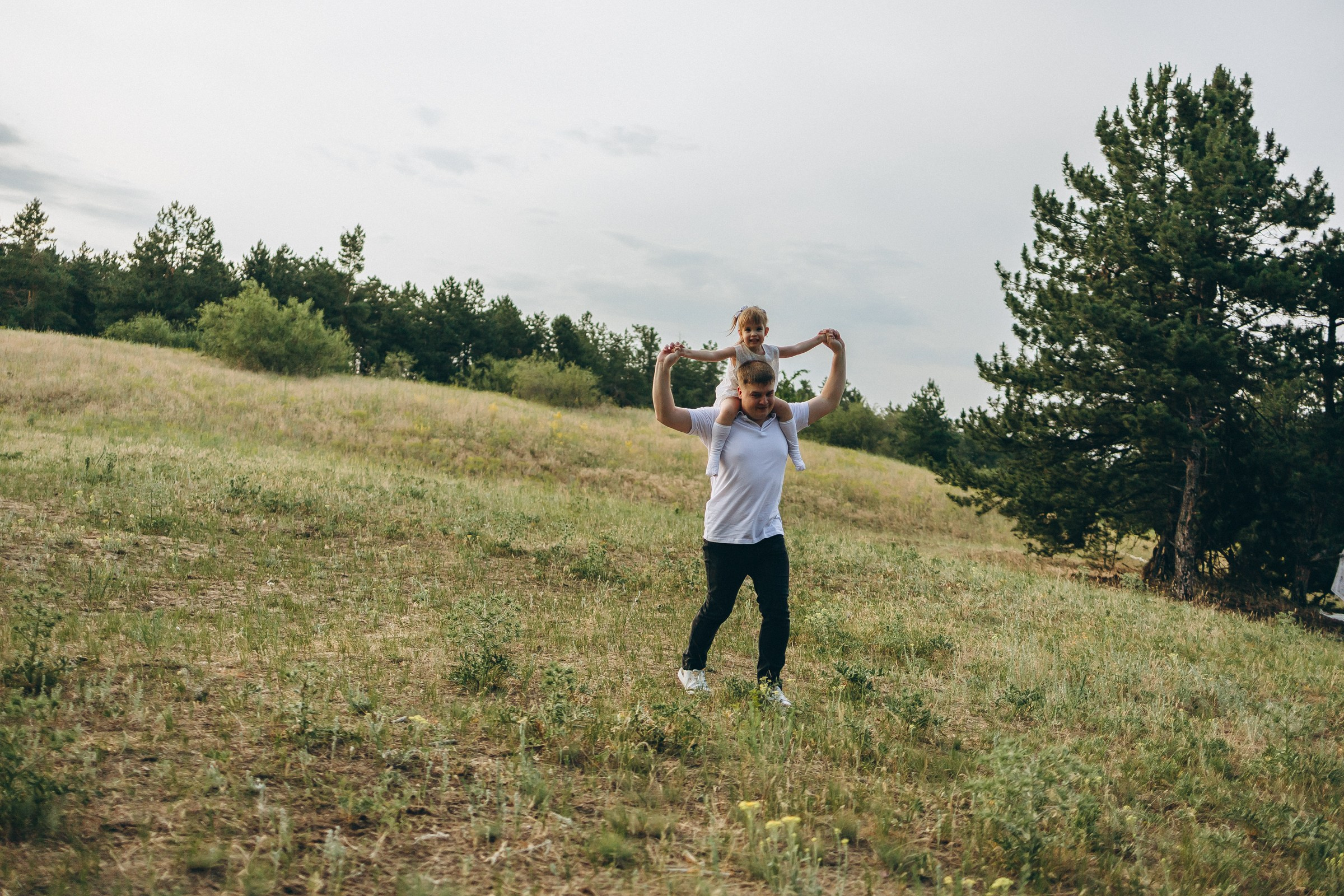 Стас Виктория и Амелия. Семейный фотограф в Волгодонске Краченцева Анна