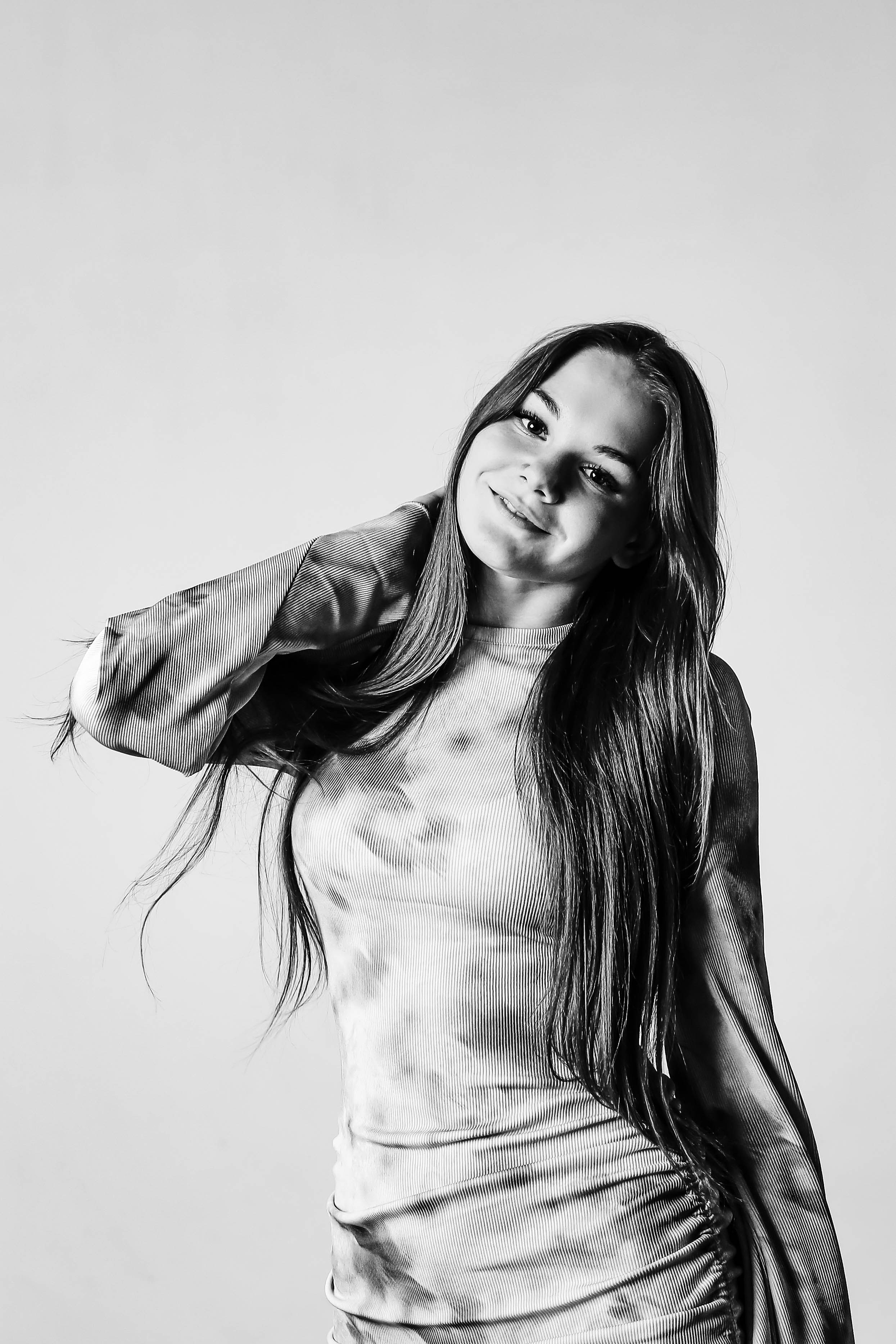 Новогодняя фотосессия для Полины и подруг в Иваново. Портретный и свадебный фотограф в Иваново Максим Гаврилин