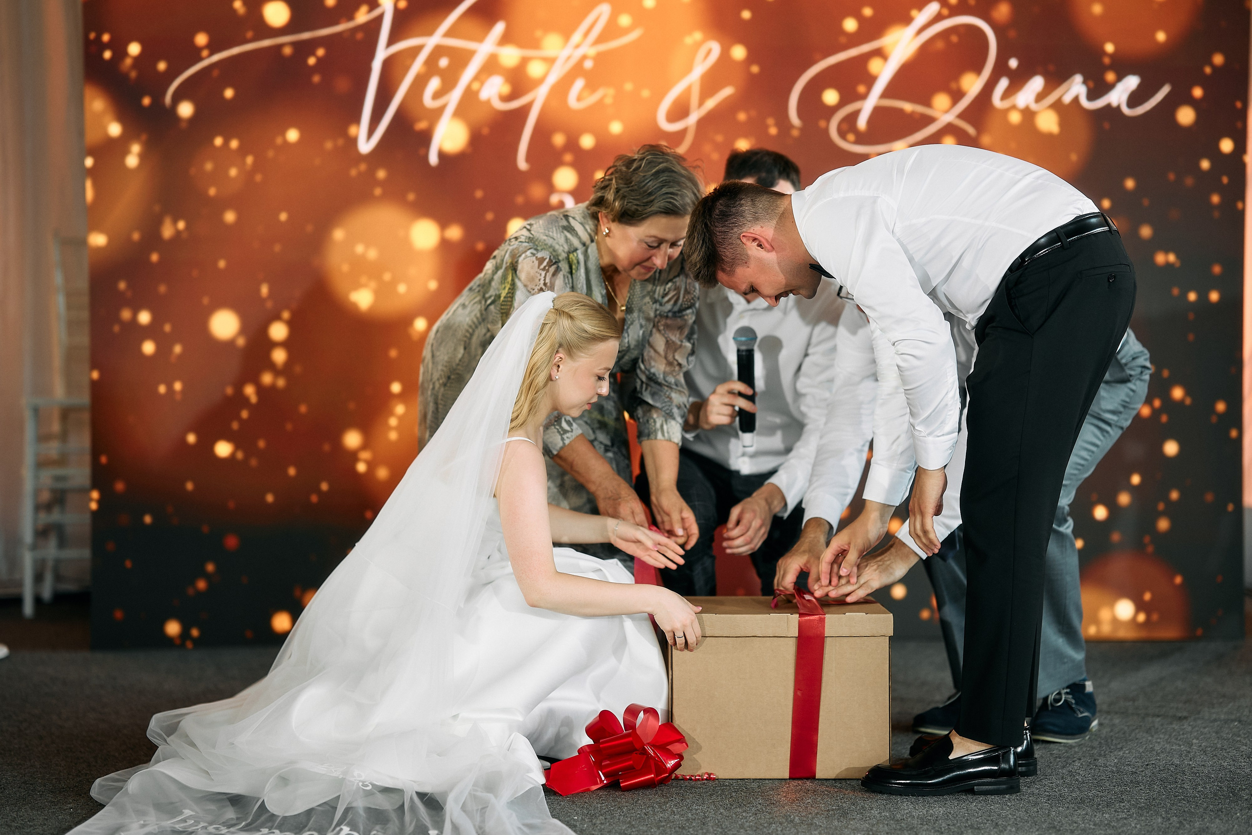 Виталий и Диана. Свадебный фотограф Минск РБ