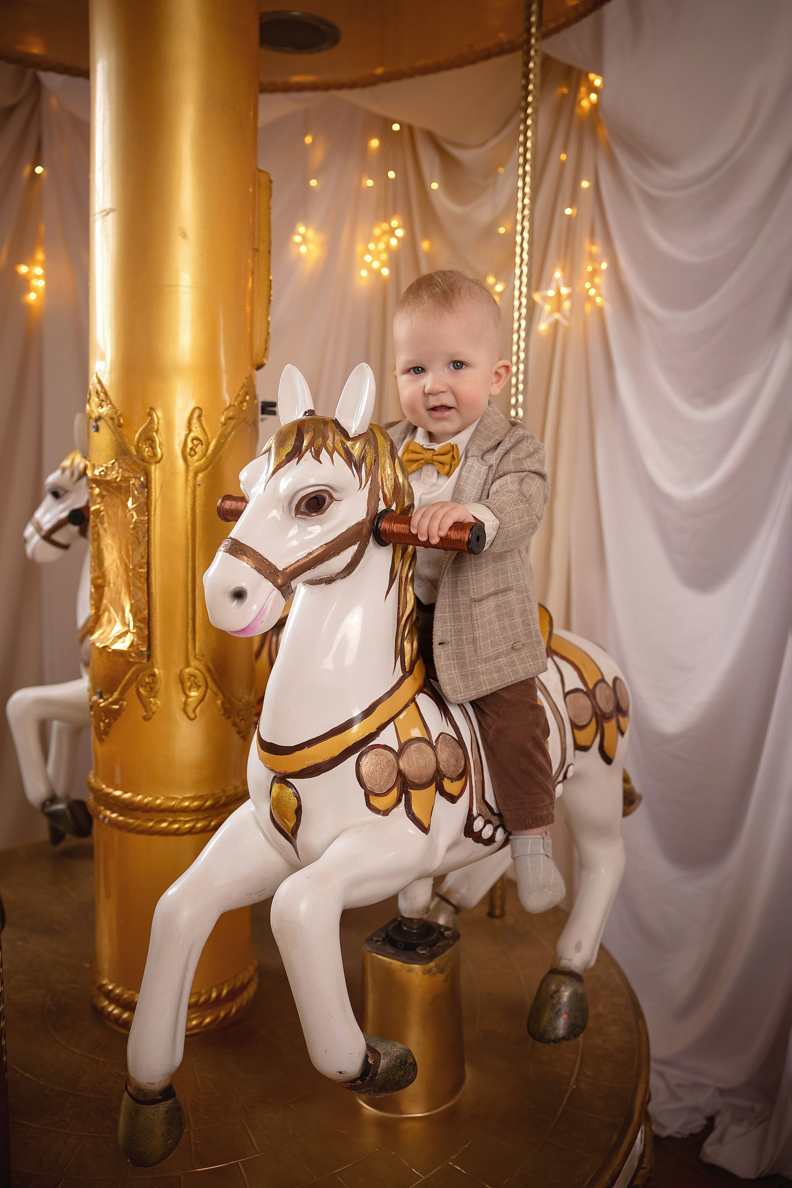 Илья 1 годик. Фотограф на крещение и венчание