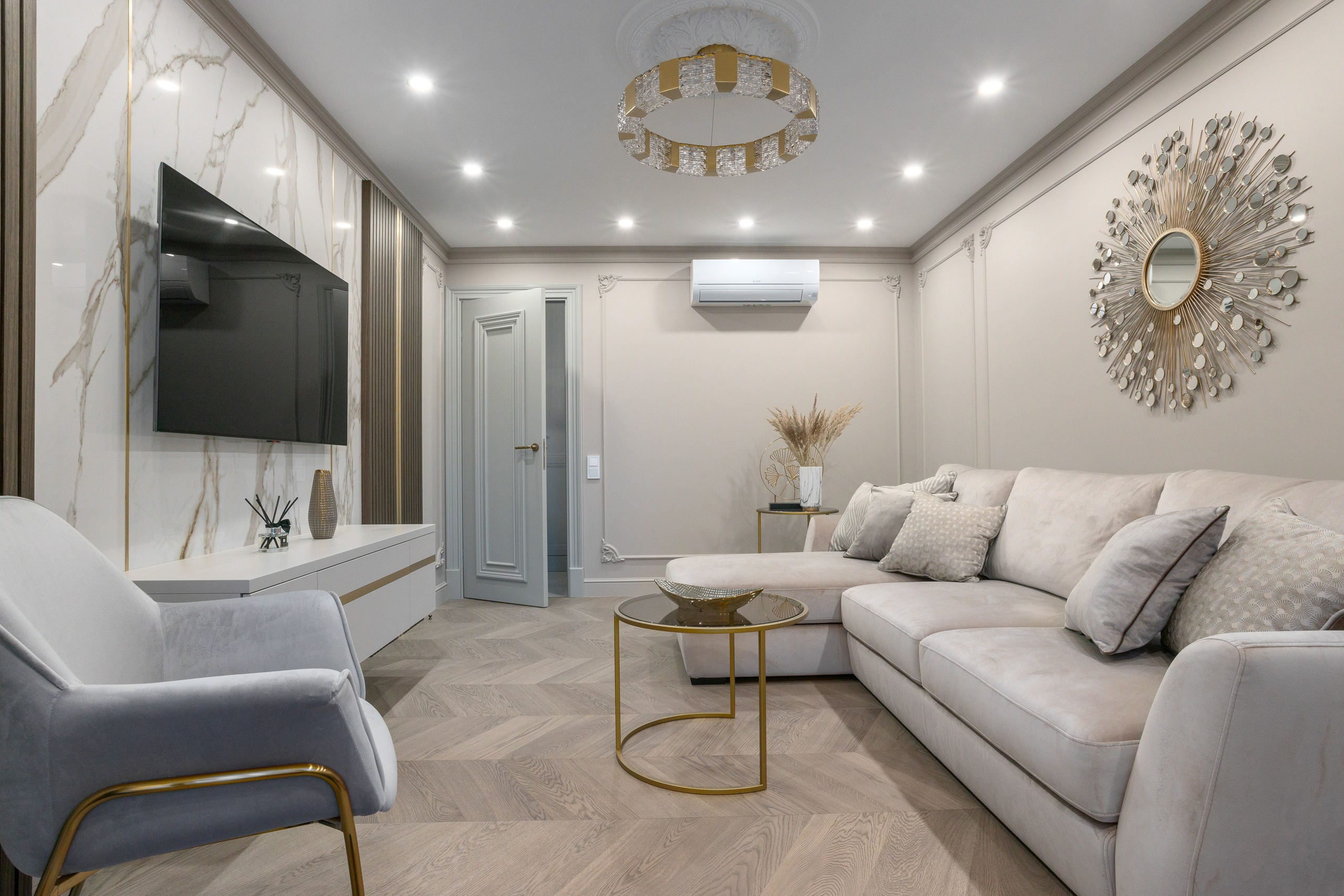 Квартира — архитектор Анна Каракетова. Андрей Дунин | Предметная, портретная и интерьерная съёмка