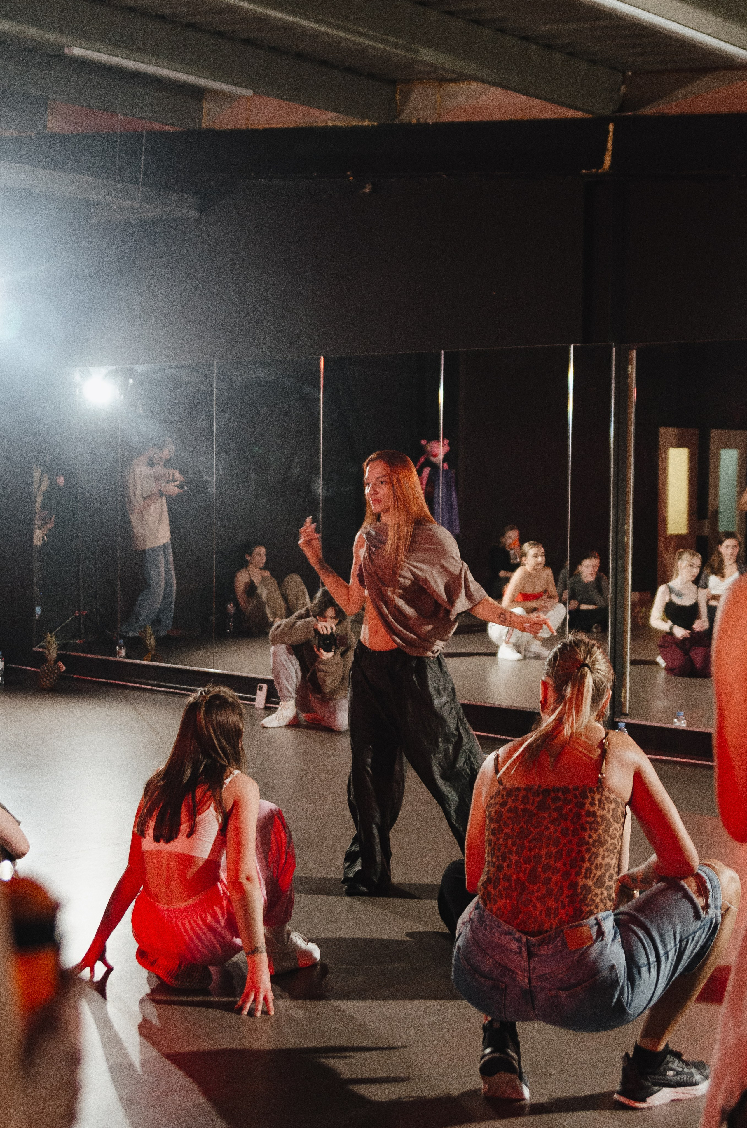 Мастер-классы по High Heels/Girly hip-hop от Оксаны ATTA. Денисова Аля — фотограф для парных съемок и индивидуальных историй в Барнауле