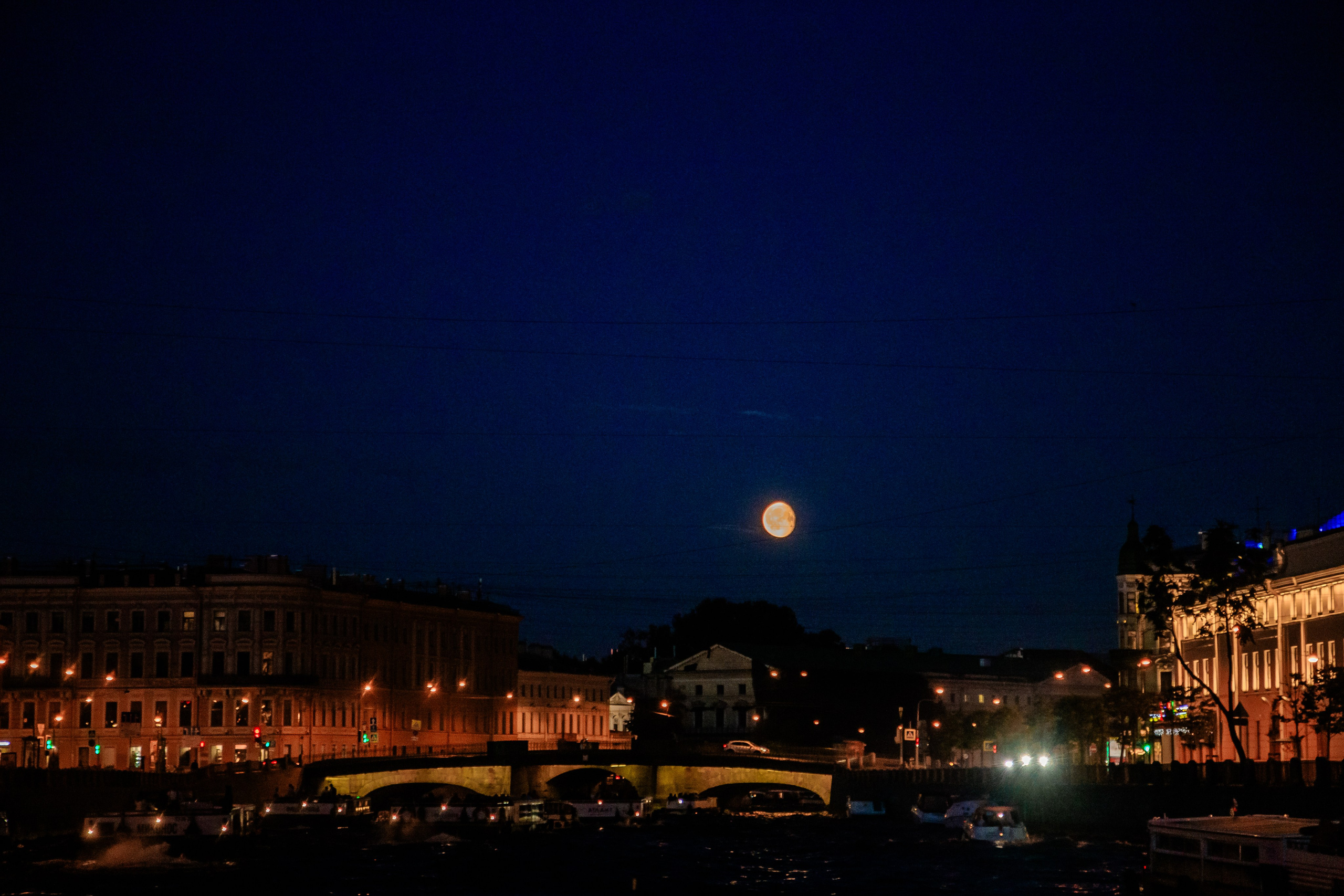 Выпускной на теплоходе. Фотограф в Санкт-Петербурге Чумаков Семен