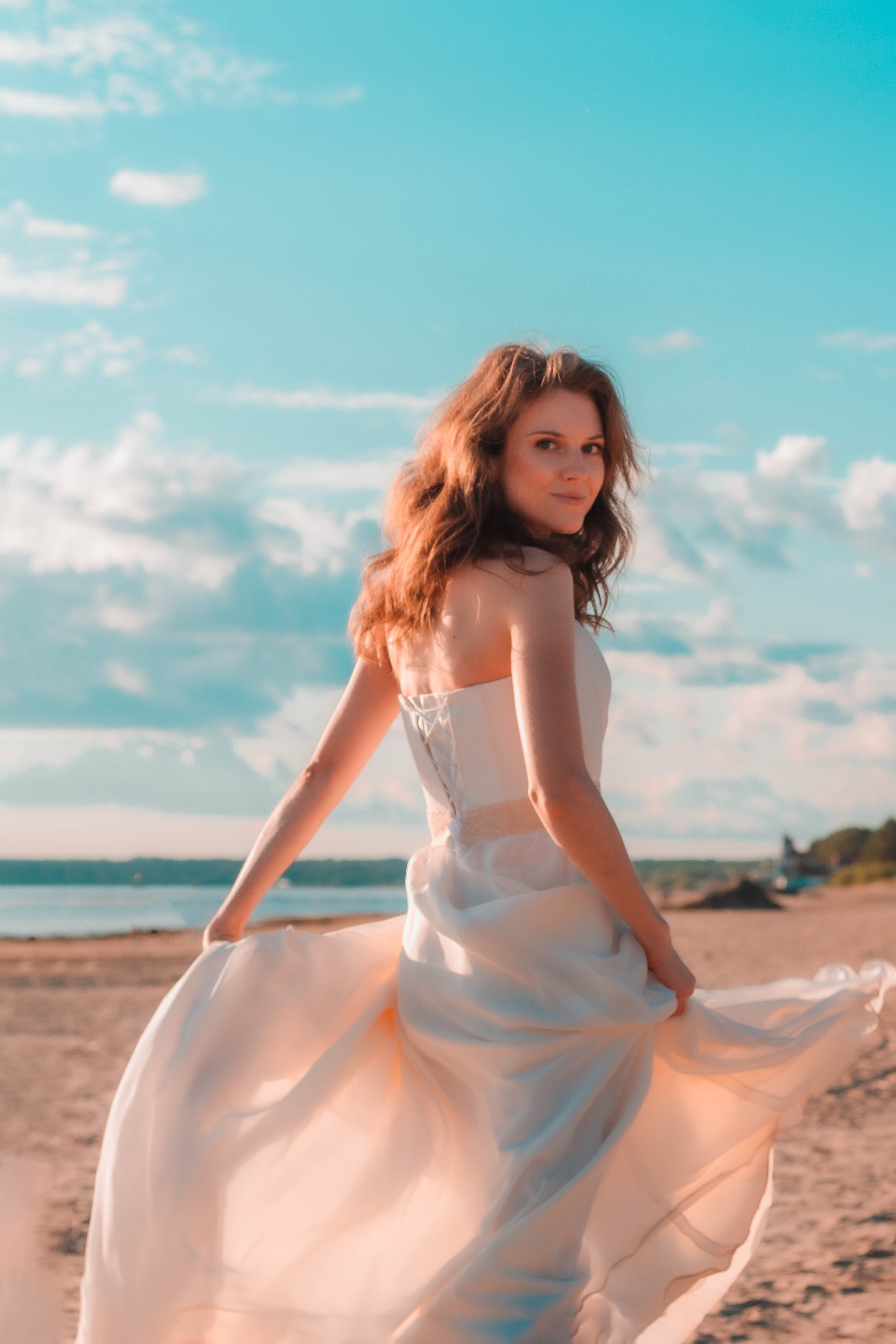 Фотосессия на пляже у залива Санкт-Петербург. Портретный фотограф в Санкт-Петербурге Анастасия Епифанова
