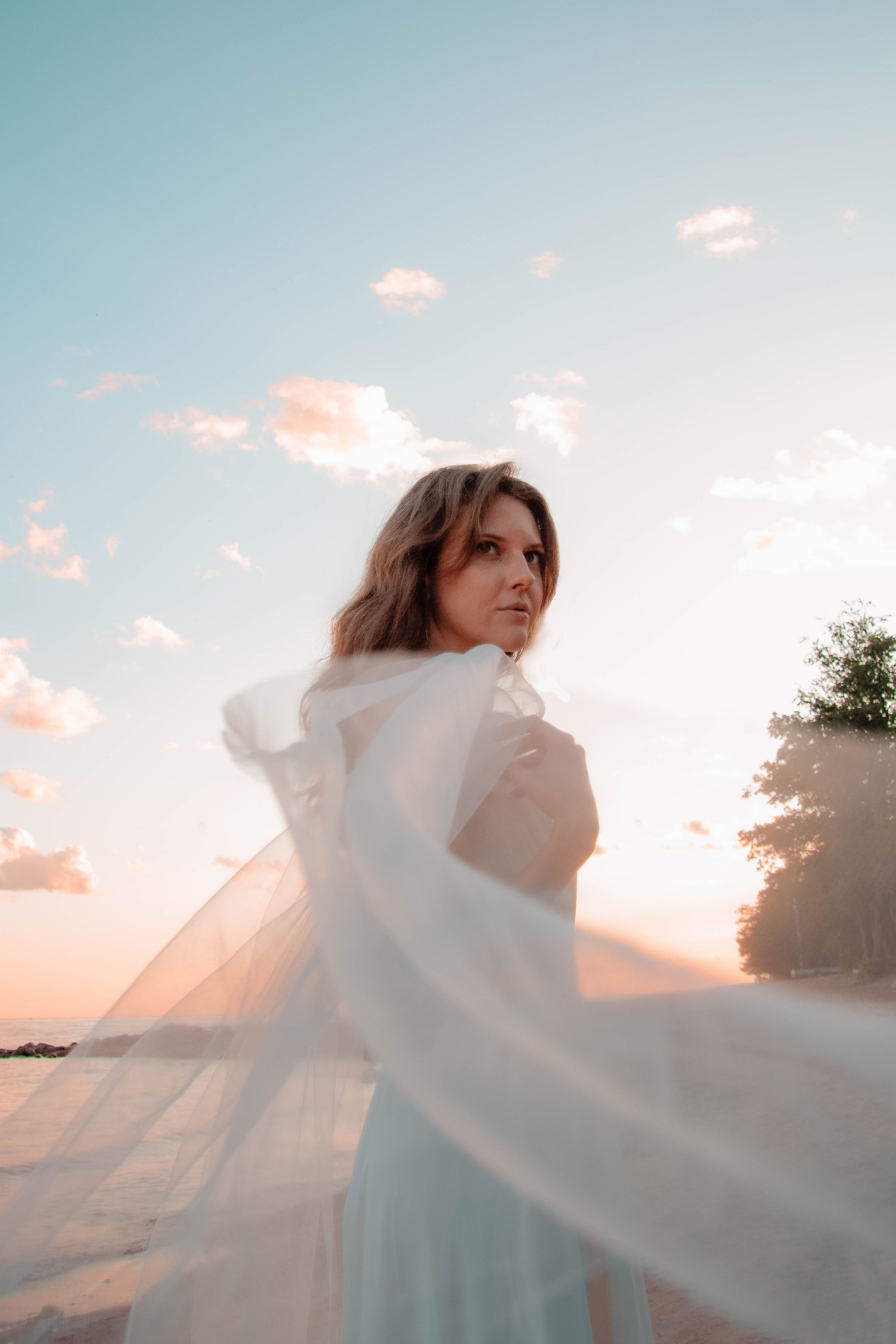 Фотосессия на пляже у залива Санкт-Петербург. Портретный фотограф в Санкт-Петербурге Анастасия Епифанова