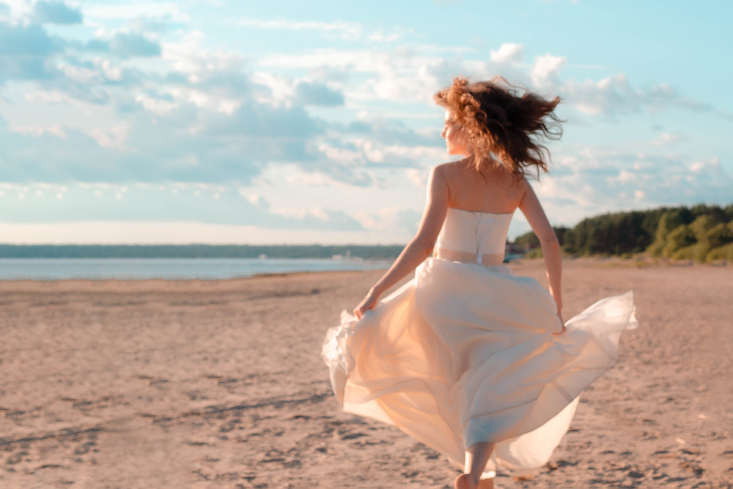 Фотосессия на пляже у залива Санкт-Петербург. Портретный фотограф в Санкт-Петербурге Анастасия Епифанова