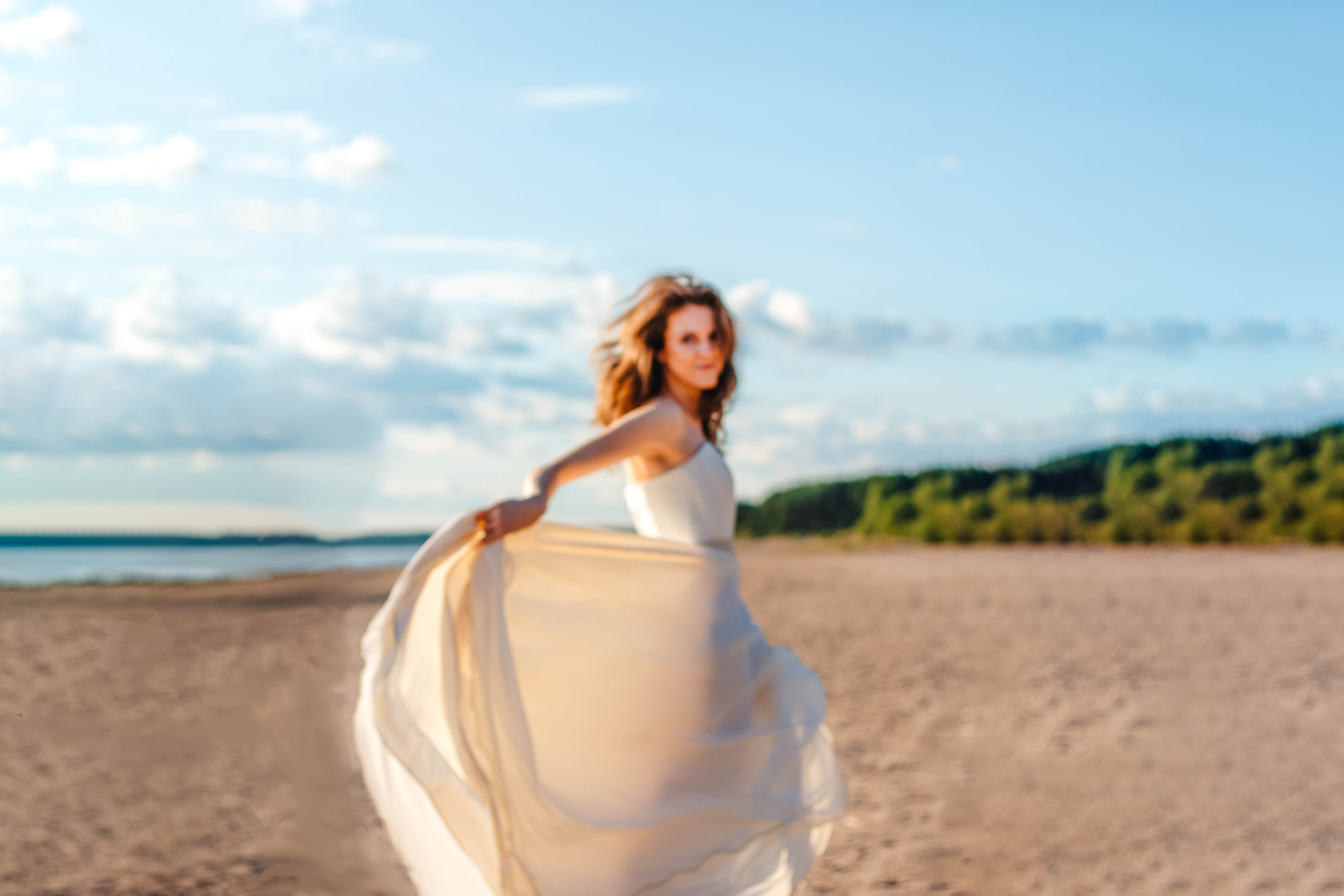 Фотосессия на пляже у залива Санкт-Петербург. Портретный фотограф в Санкт-Петербурге Анастасия Епифанова