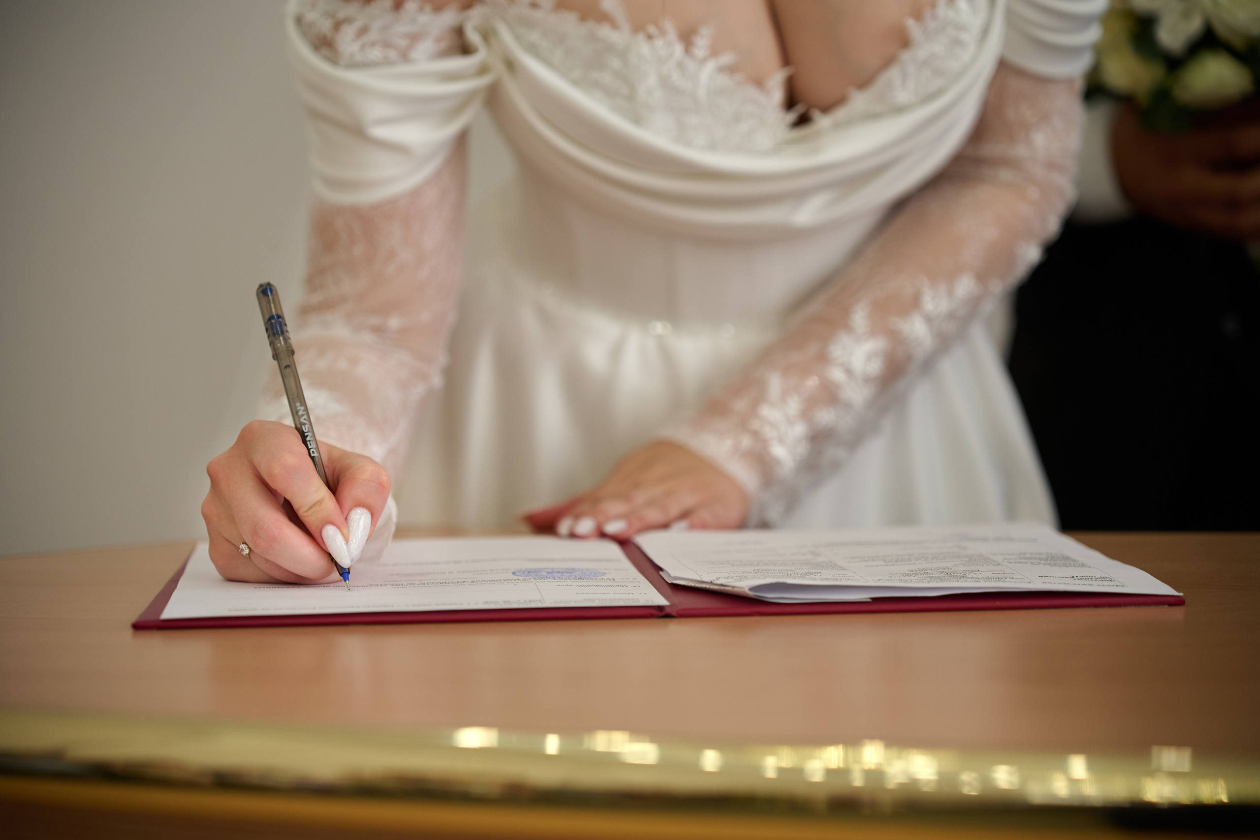 Гибридная съемка свадьбы Виктора и Виктории. Профессиональный фотограф Старый Оскол, Губкин — свадьба, венчание, крещение, юбилей и день рождения