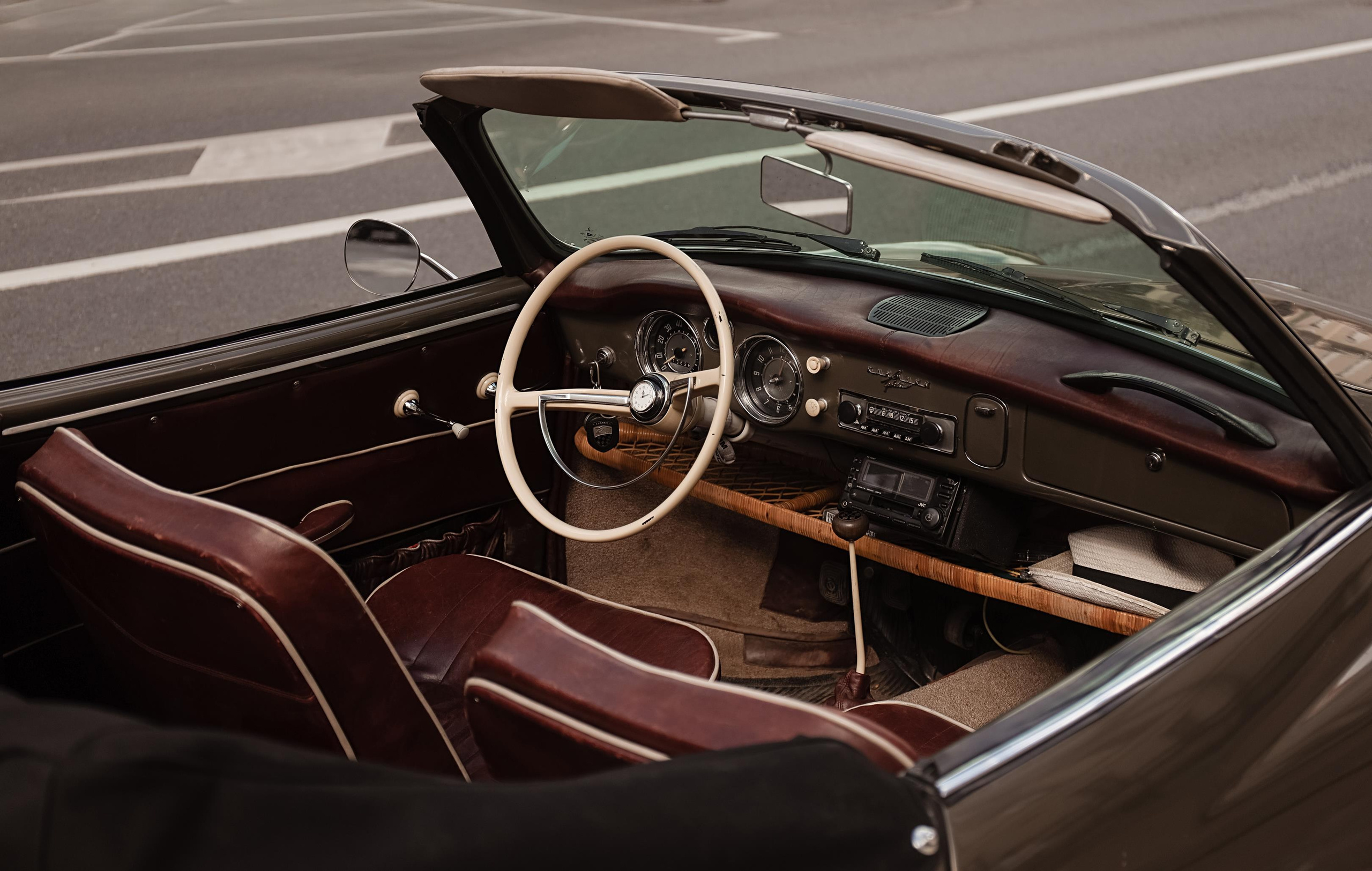 Jump in my car. Алина Малышева, свадебный и семейный фотограф Москва