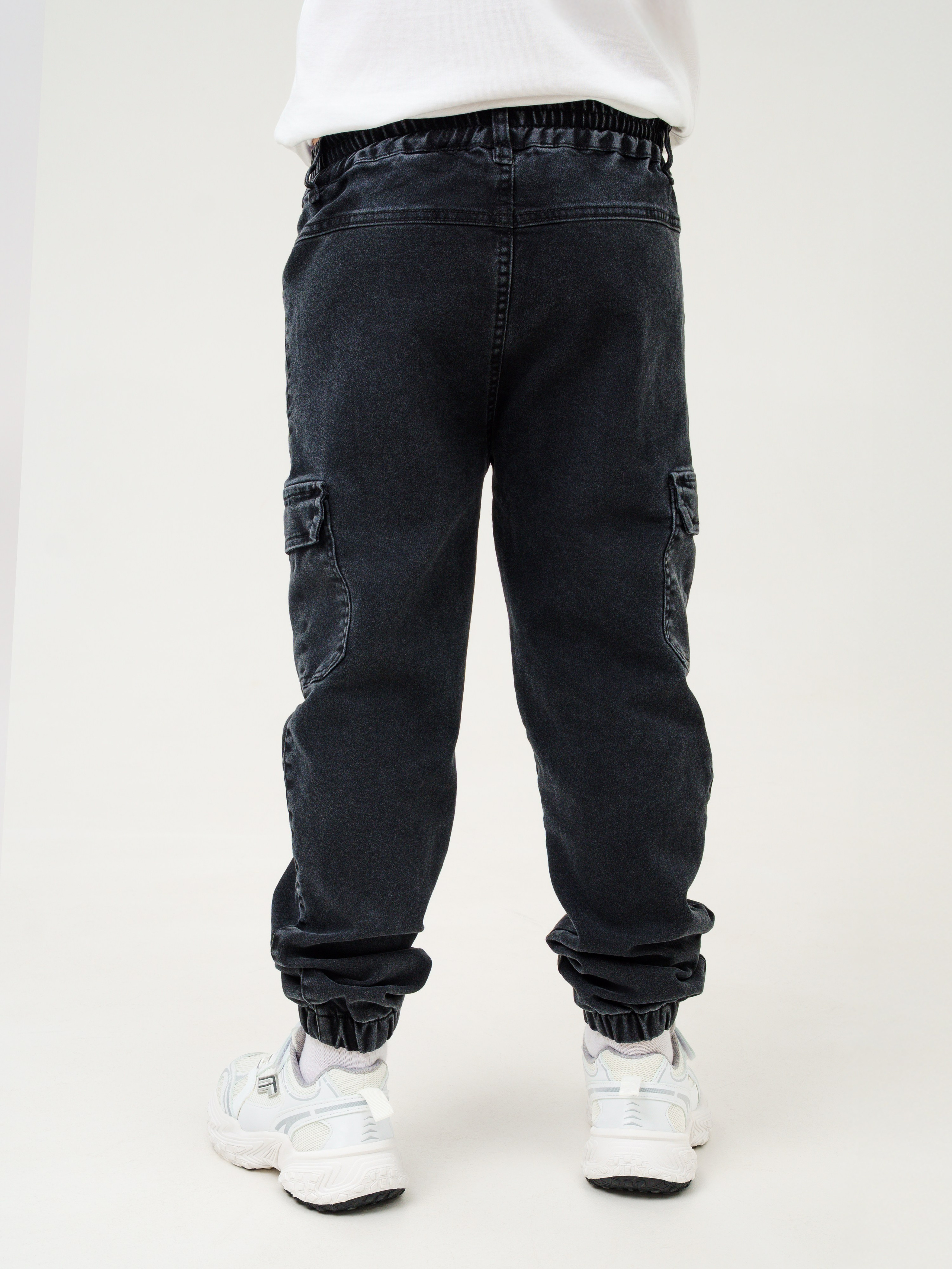 Детские джинсы. Макаров Сергей|Creamlebot Фотограф города Ростов-на-Дону