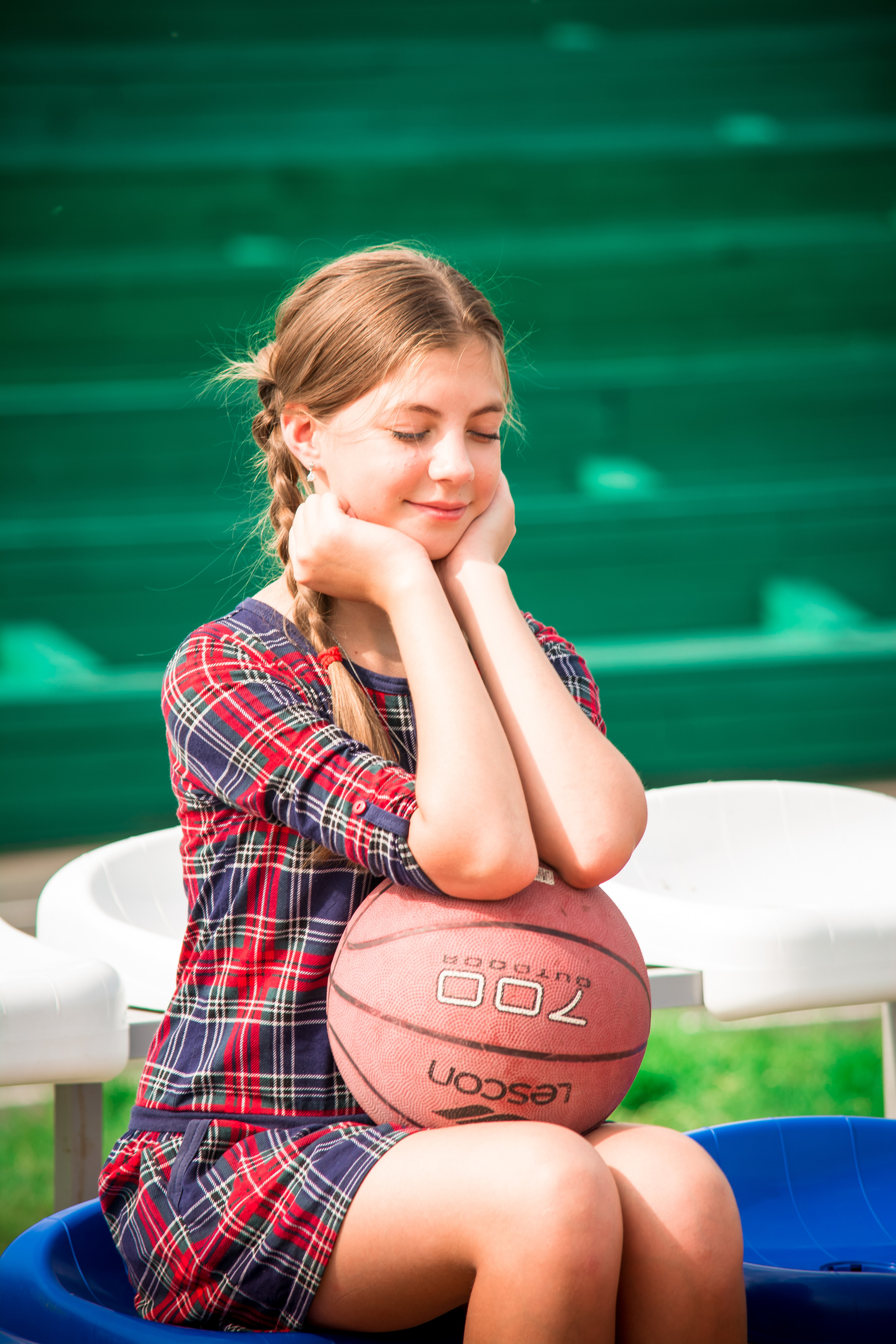 На стадионе. Семейный и детский фотограф Татьяна Перевалова