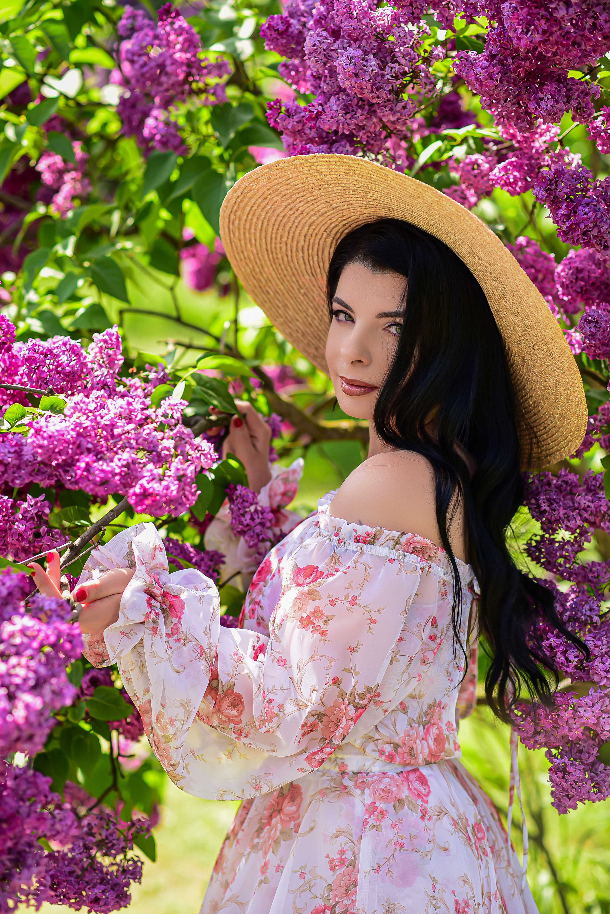 Весна. Съемка в цветении. Семейный и свадебный фотограф в Донецке Донская Анастасия