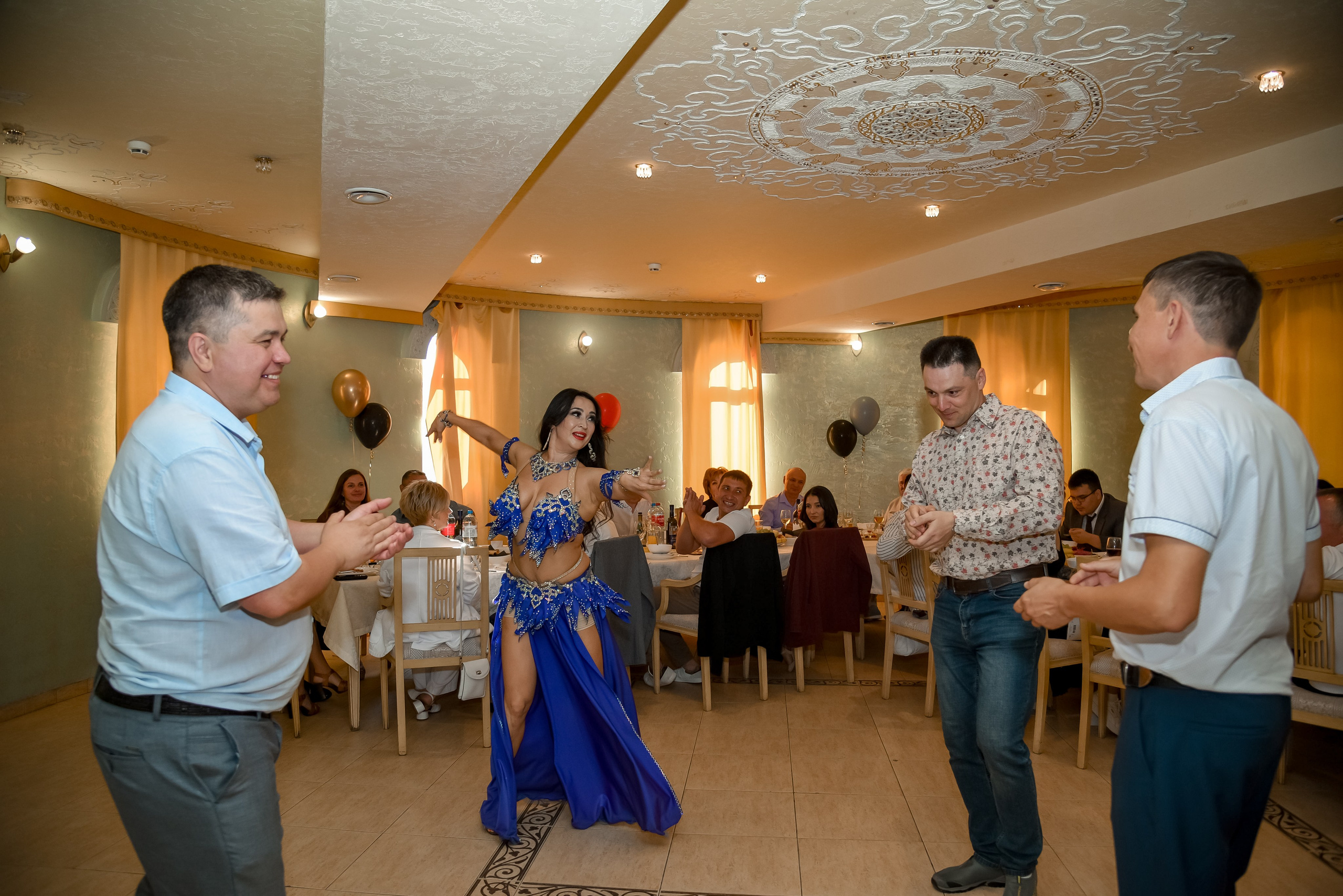 Юбилей. Семейный и свадебный фотограф в г. Уфа Динара