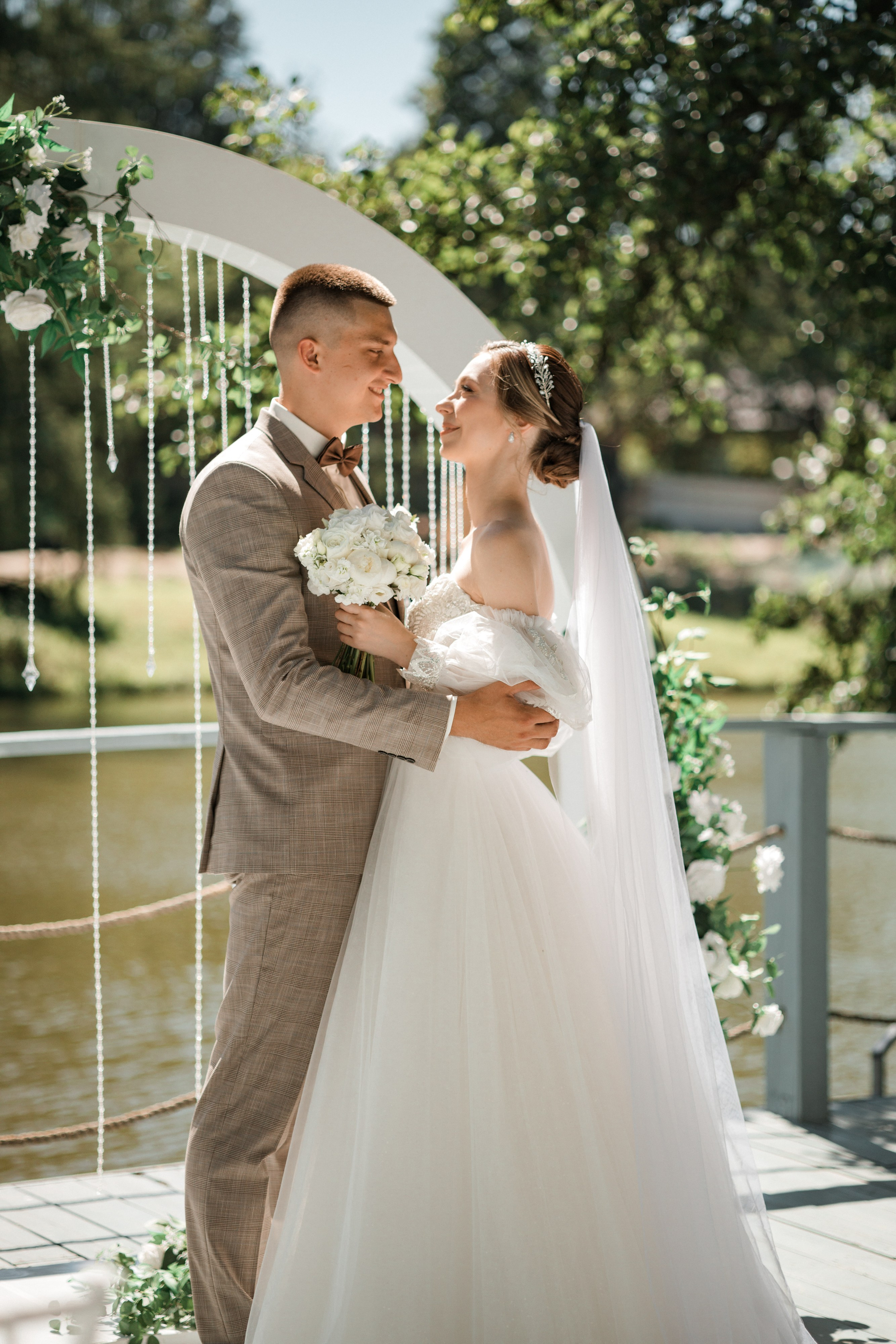 Свадебная фотосессия в парк-отель Воздвиженское