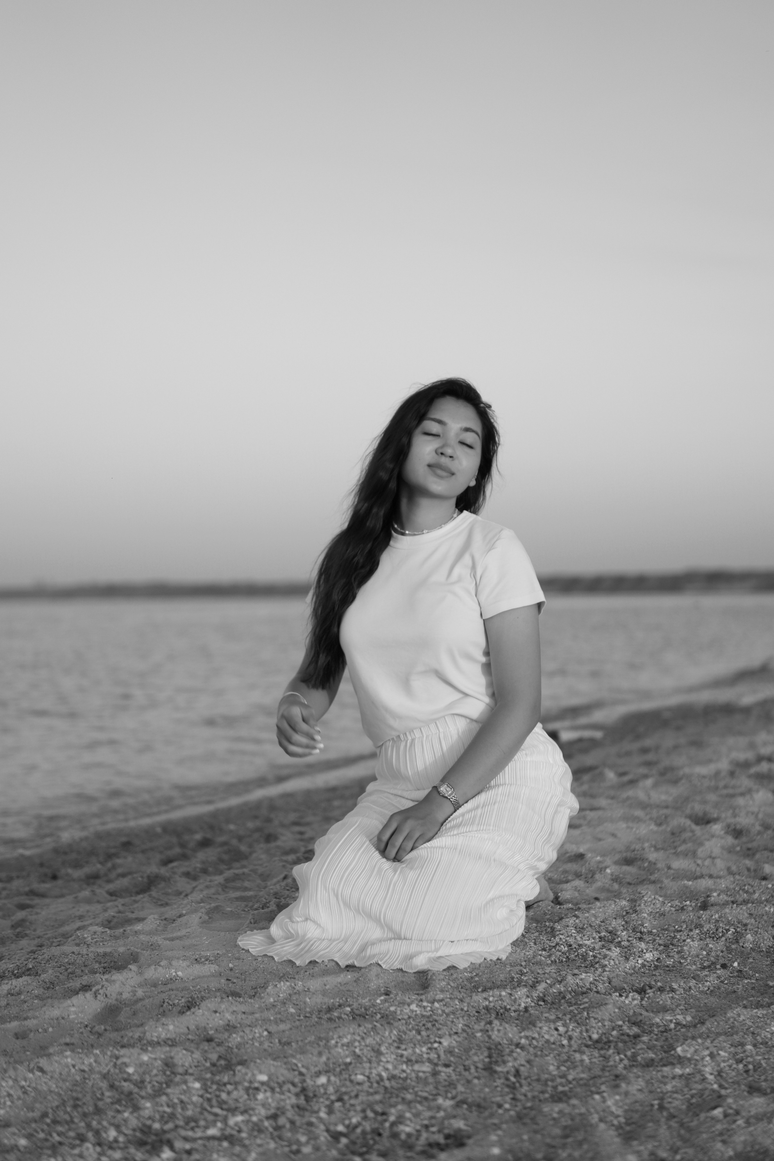 Сестры у моря в Ростове-на-Дону. Фотосессия за городом. Фотограф в Ростове-на-Дону Марина Мальцева