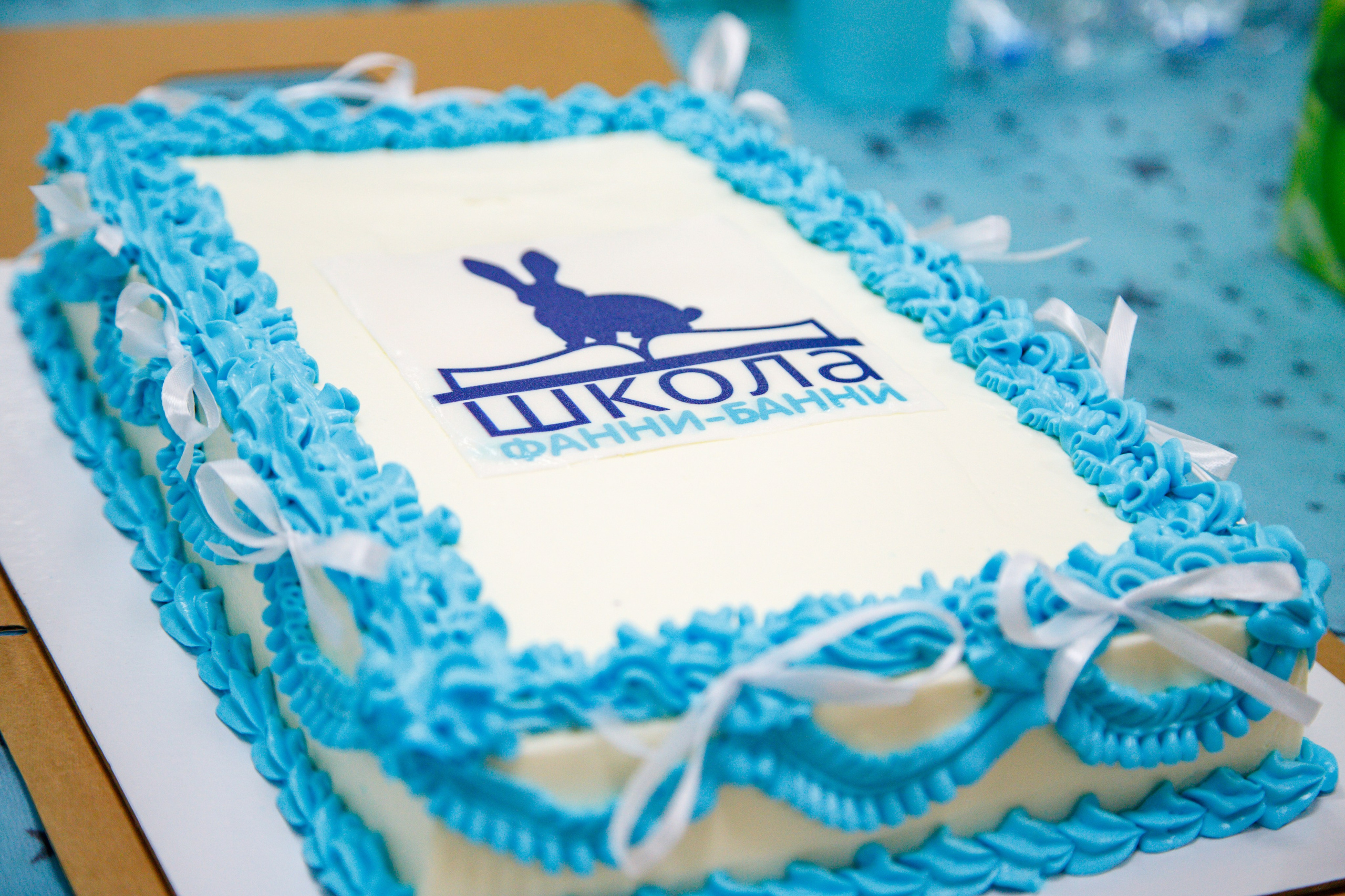 Репортажная съемка праздника знаний в школе. Семейный и школьный фотограф в Москве Анна Ткач