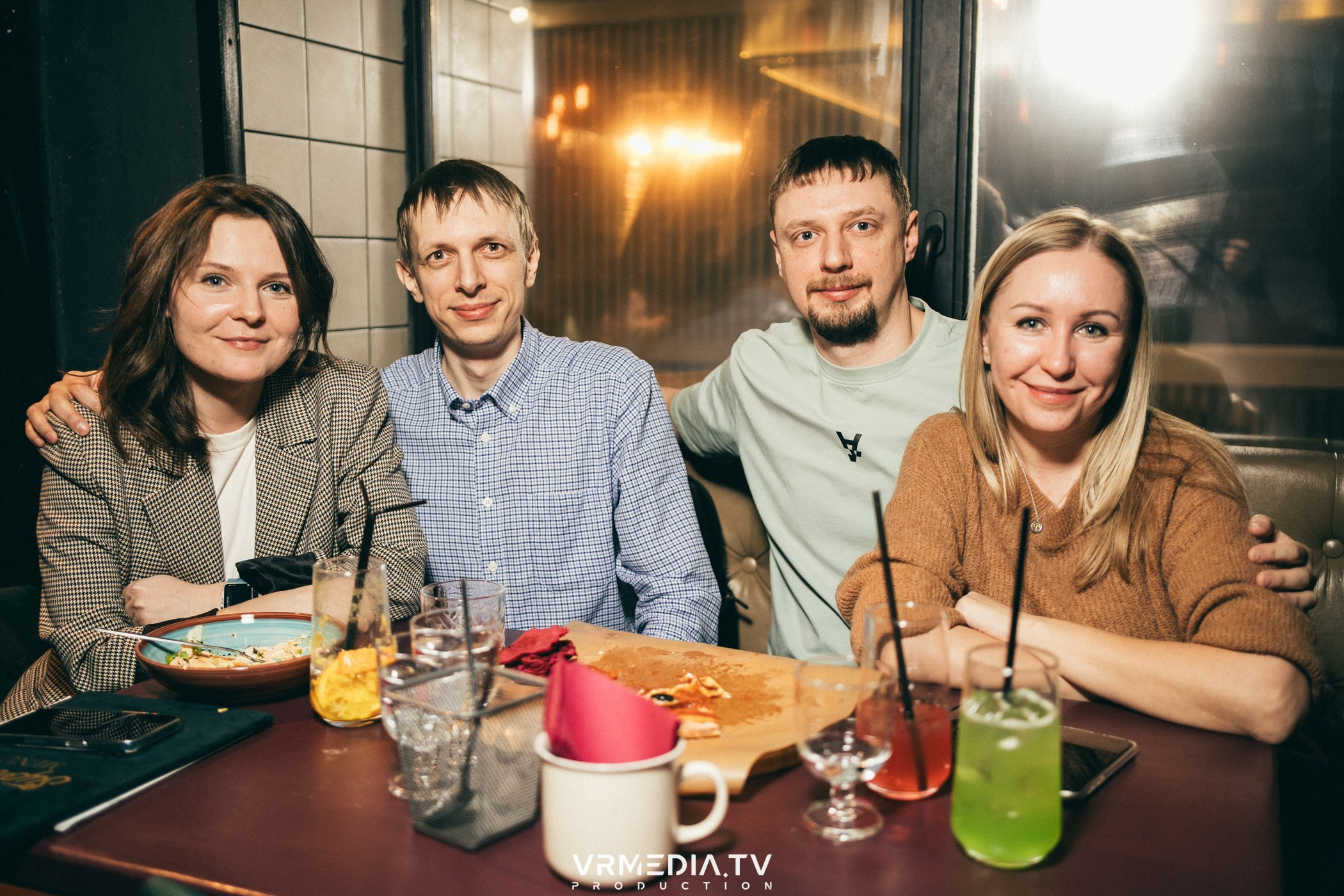 Art Talk с Pandora Secret в баре «Supreme»