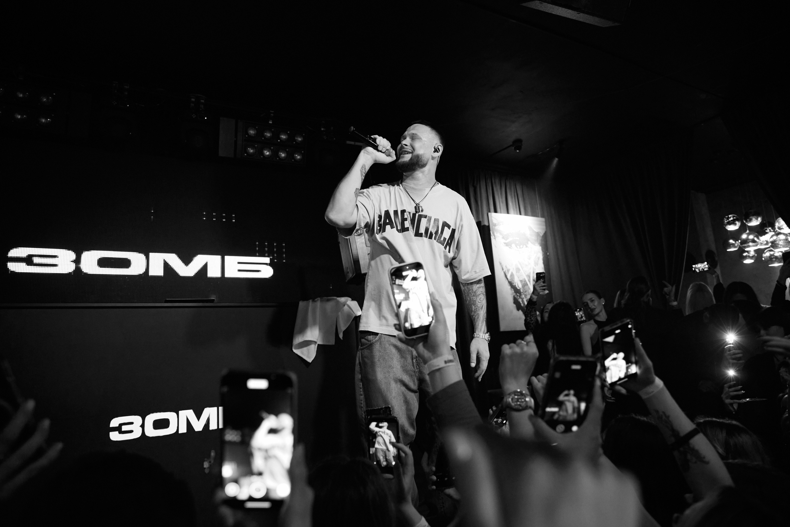 Концерт Зомба в Норильске в ночном клубе «Рублев». Свадебный и семейный фотограф в Ульяновске, Норильске, Казани — Орешина Елена