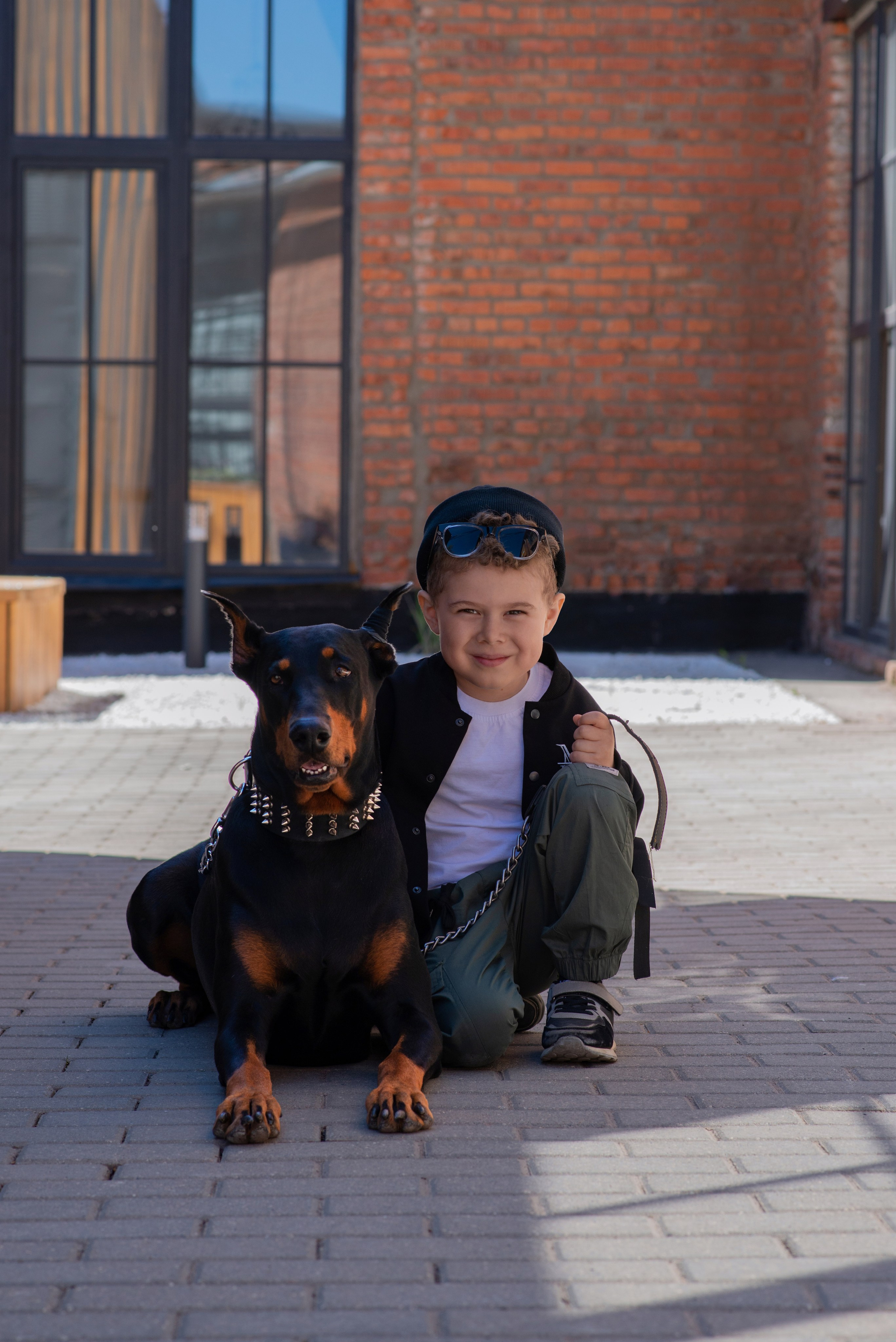 Уличная Фотопроект «Доберман». Фотограф Софья Власенко | Вологда