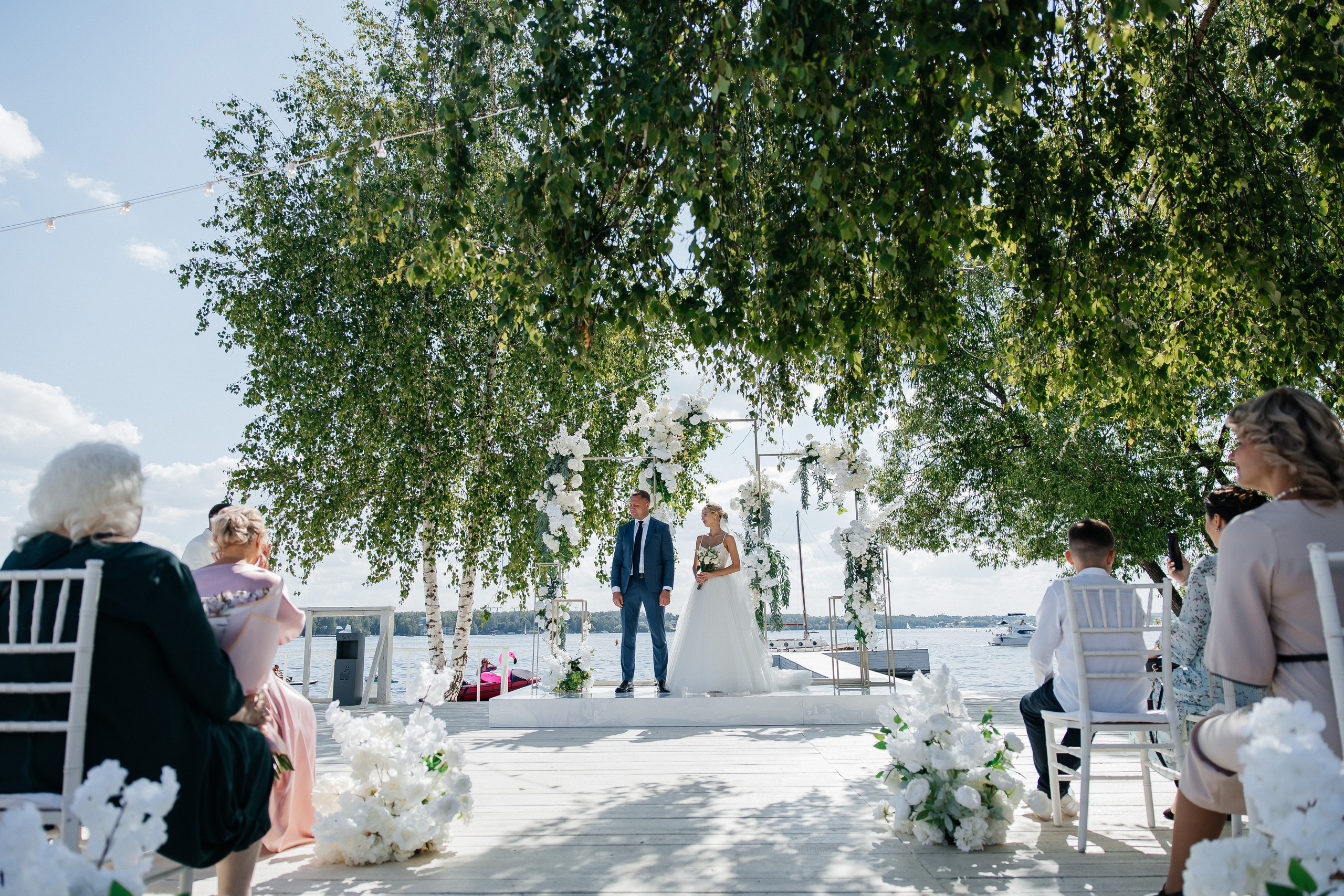 Фото и видеосъемка на свадьбу пакетом услуг. Фотограф, видеограф на свадьбу в Москве Никита Назаров