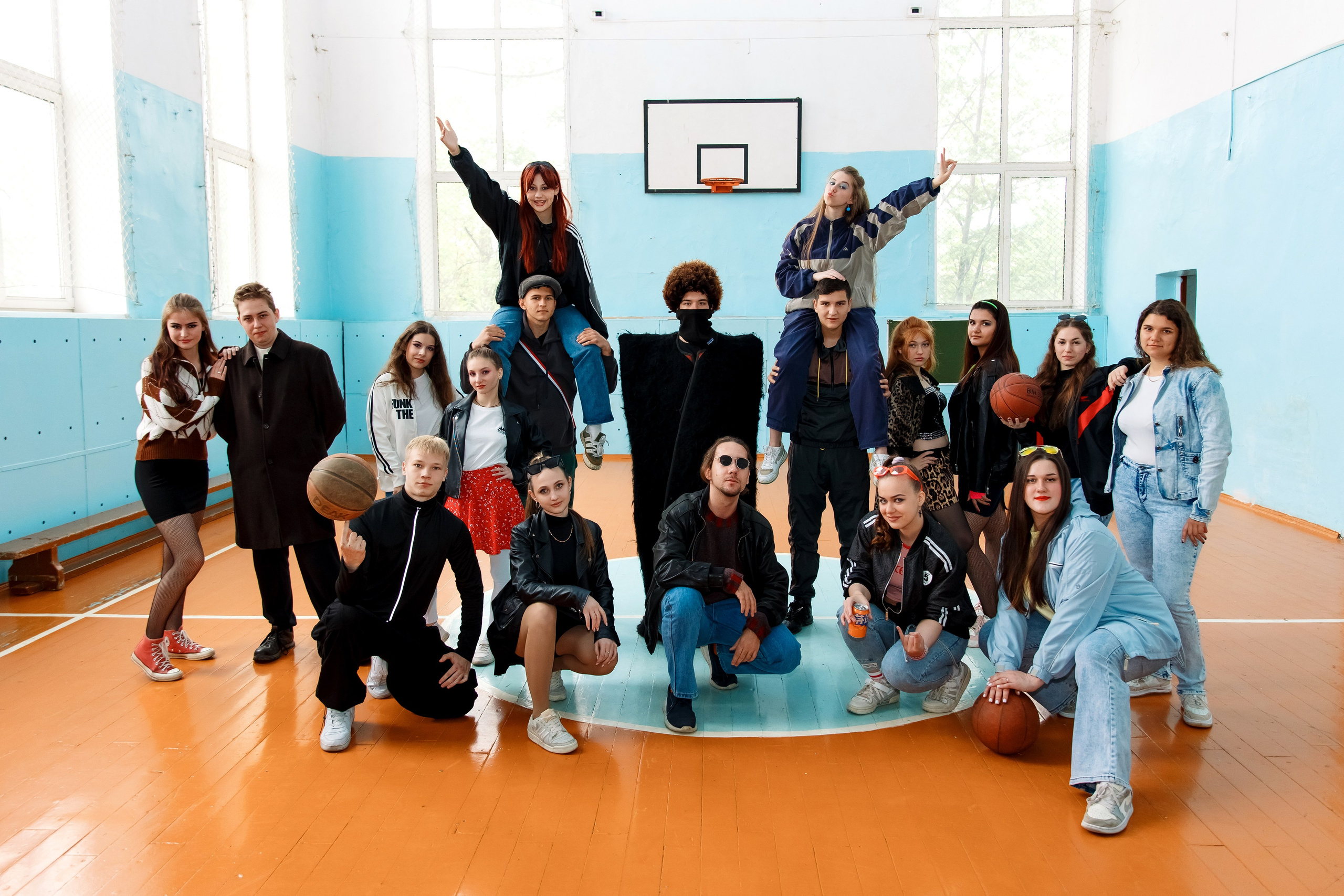 11 класс день не послушания в школе. Фотограф Любовь Корниенко, Примоский край