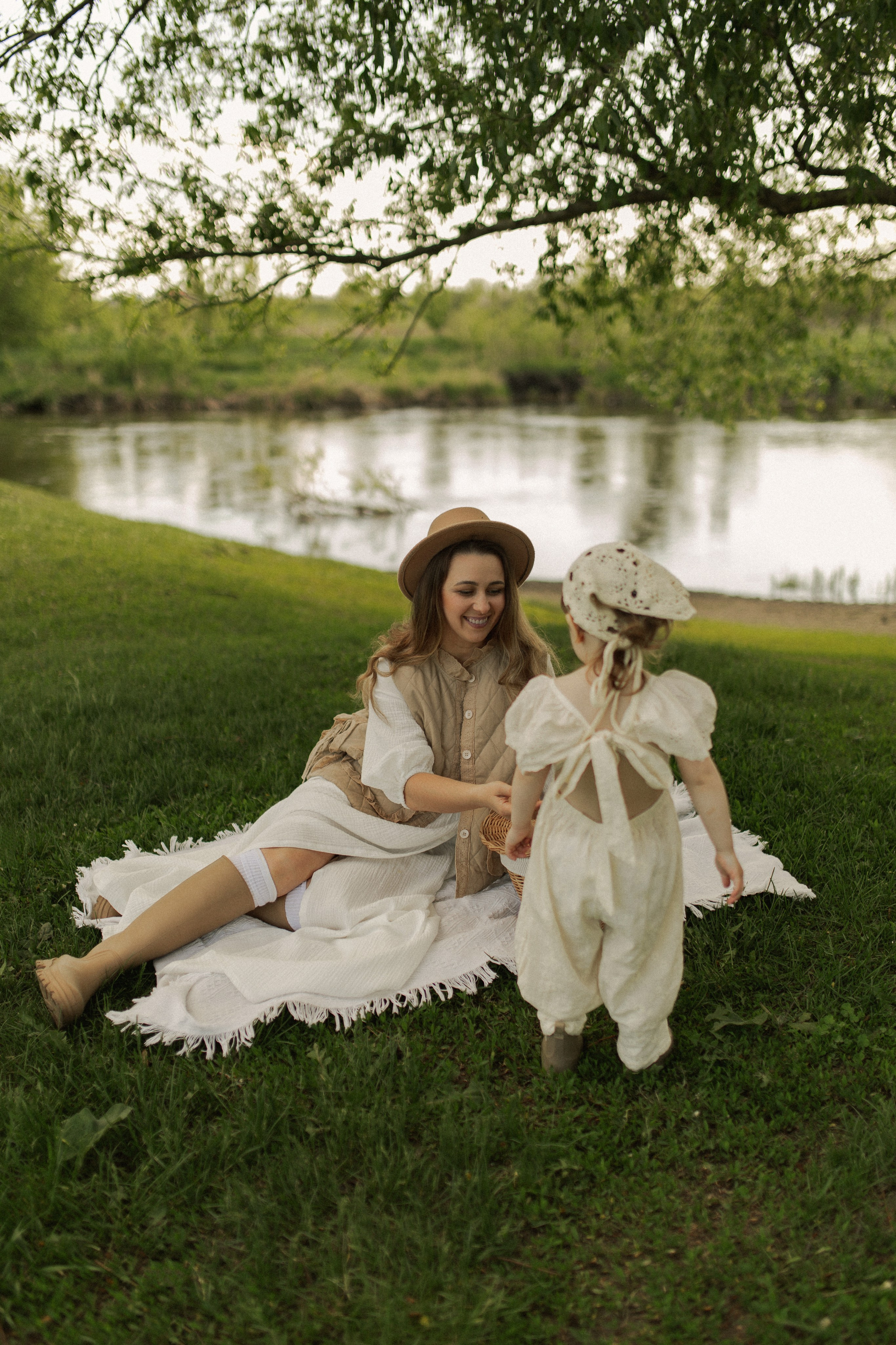 Настя и София. Главная