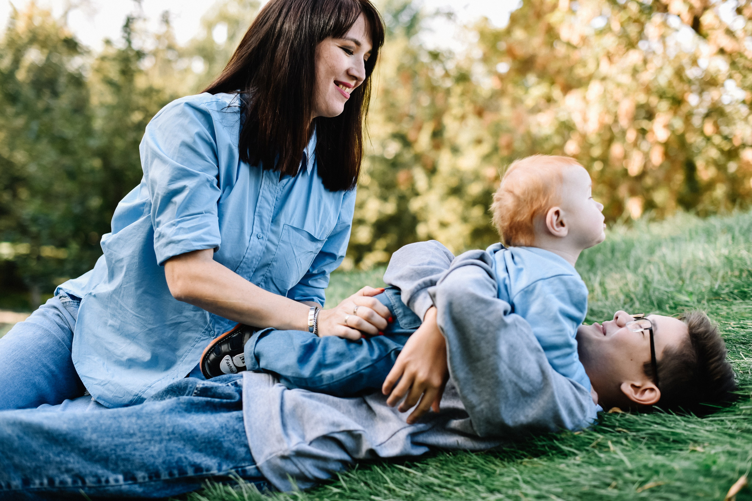 Прогулка Олеси, Льва и Ванечки