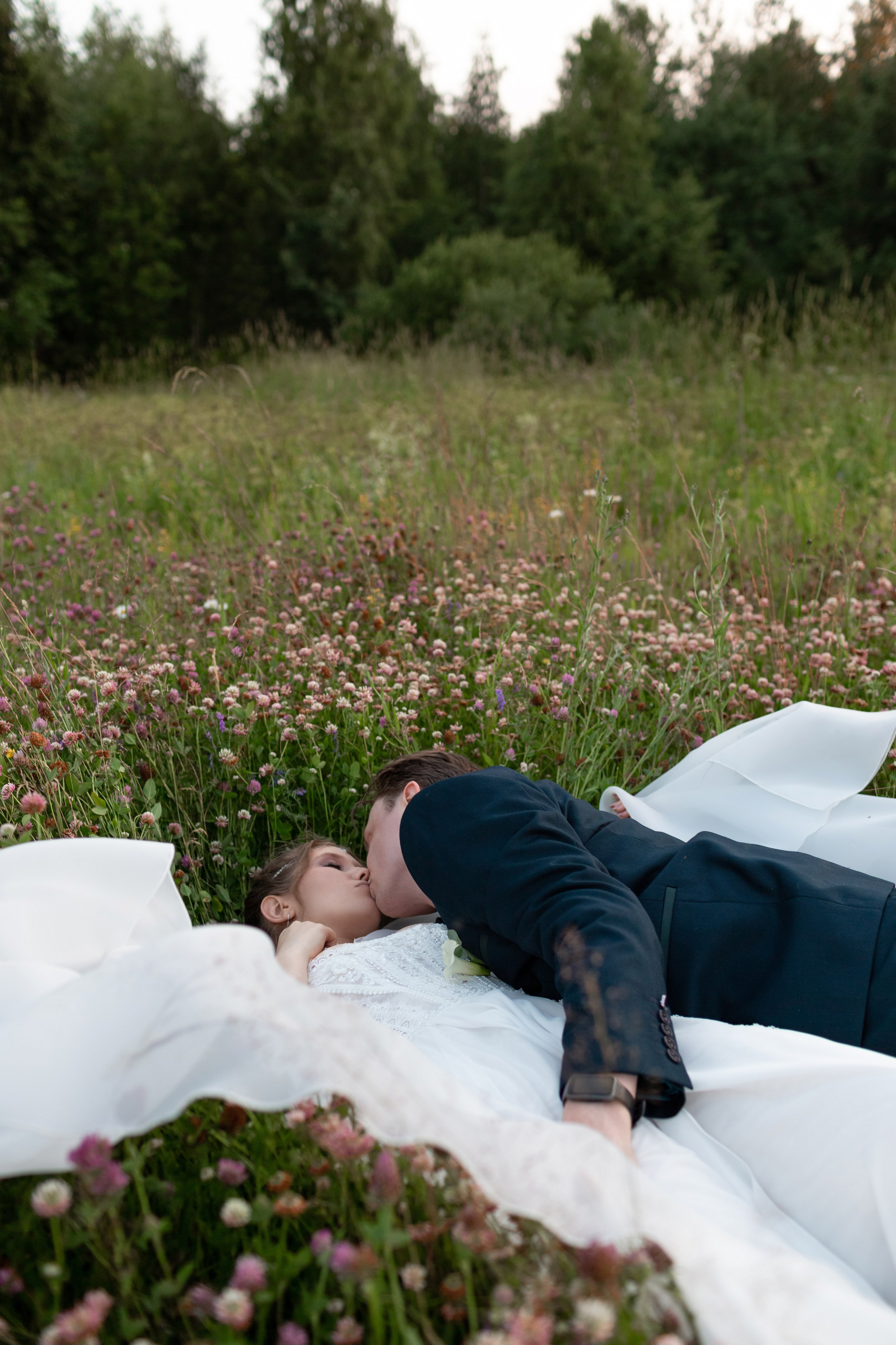 Свадебная фотосессия в Санкт-Петербурге. Свадебный фотограф Кирилл Белый