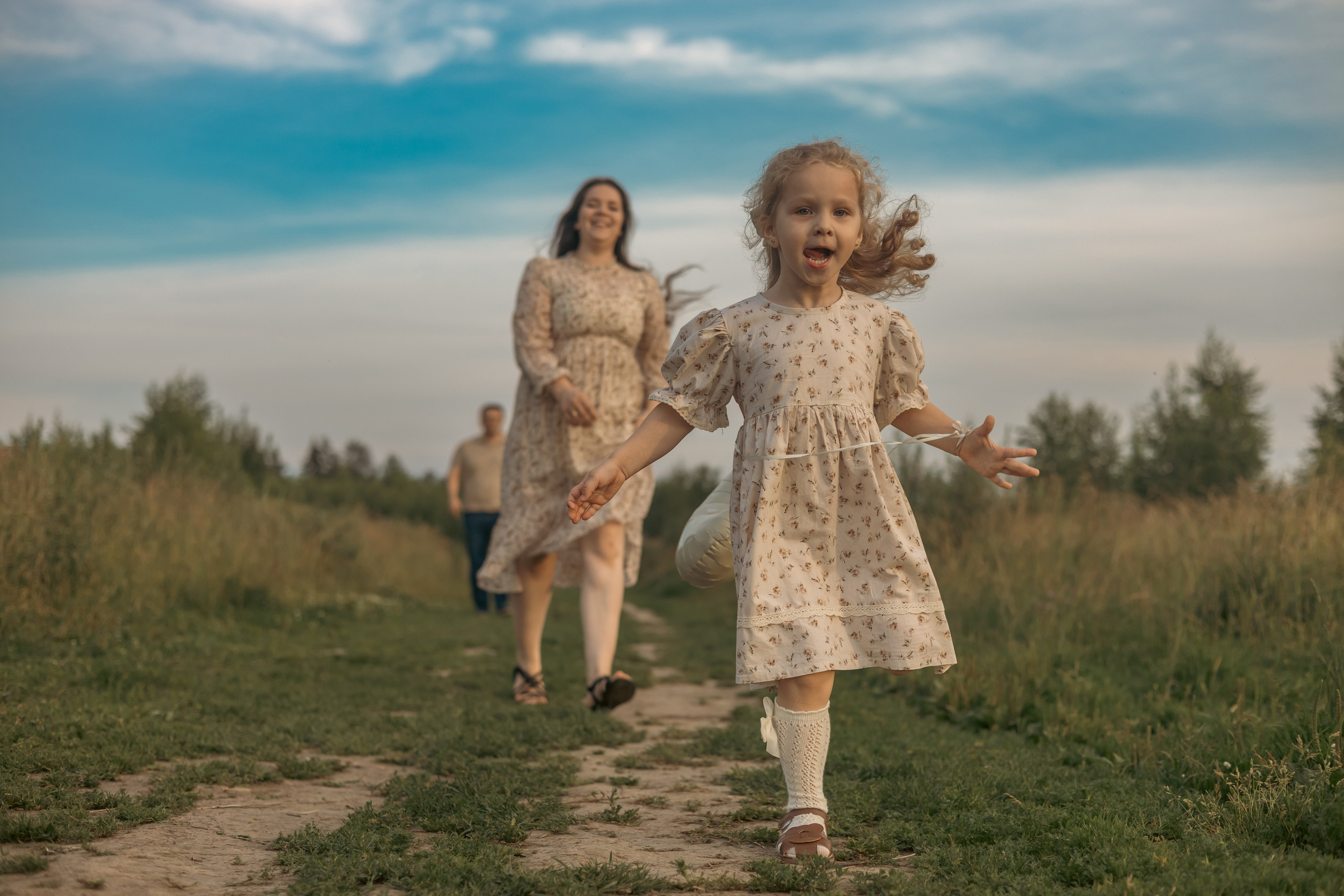 Неуловимая София. Детский и семейный фотограф Евгения Вахнеева Москва Зеленоград